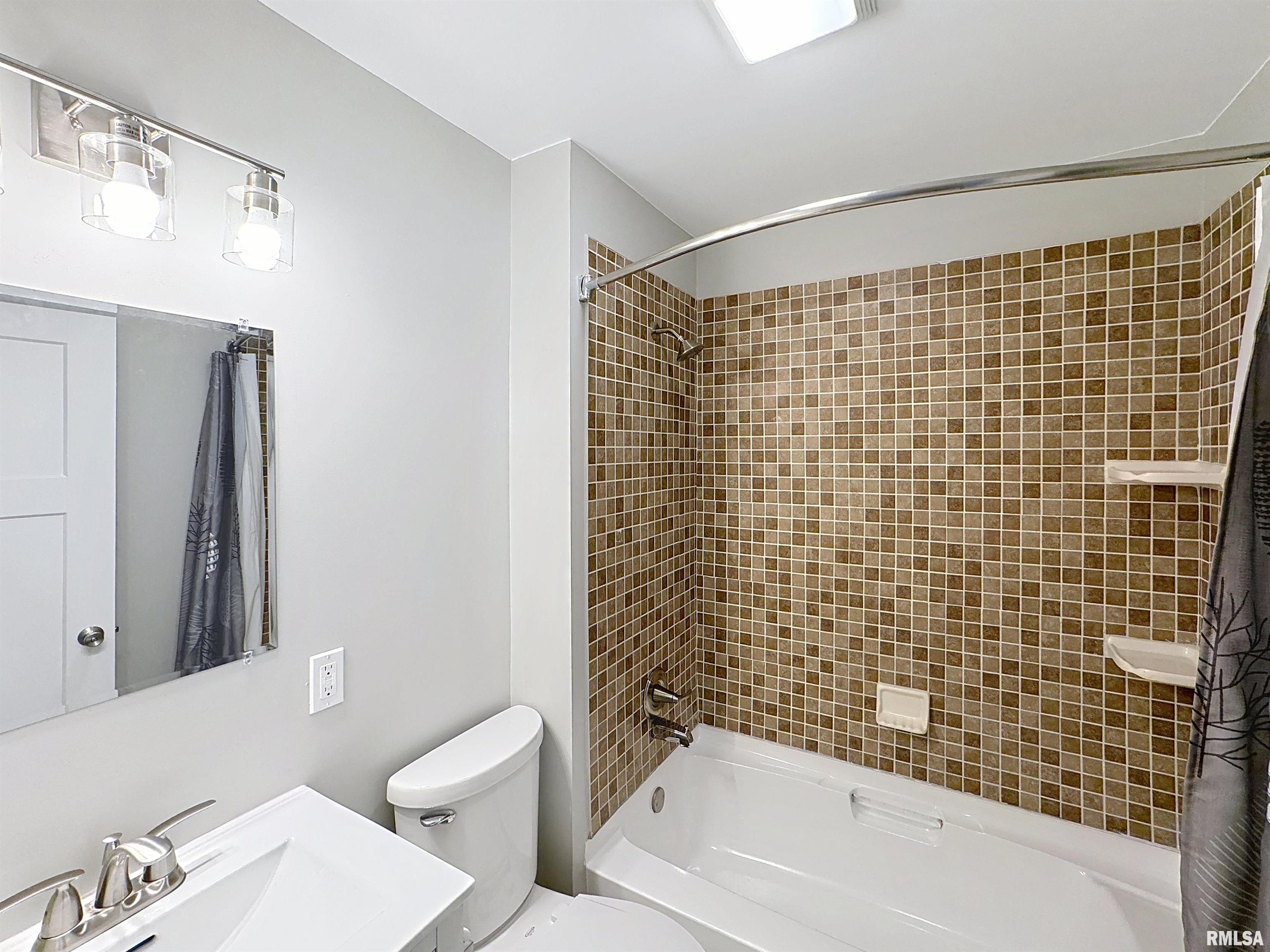 1501 43rd Street, Rock Island, Illinois image 14