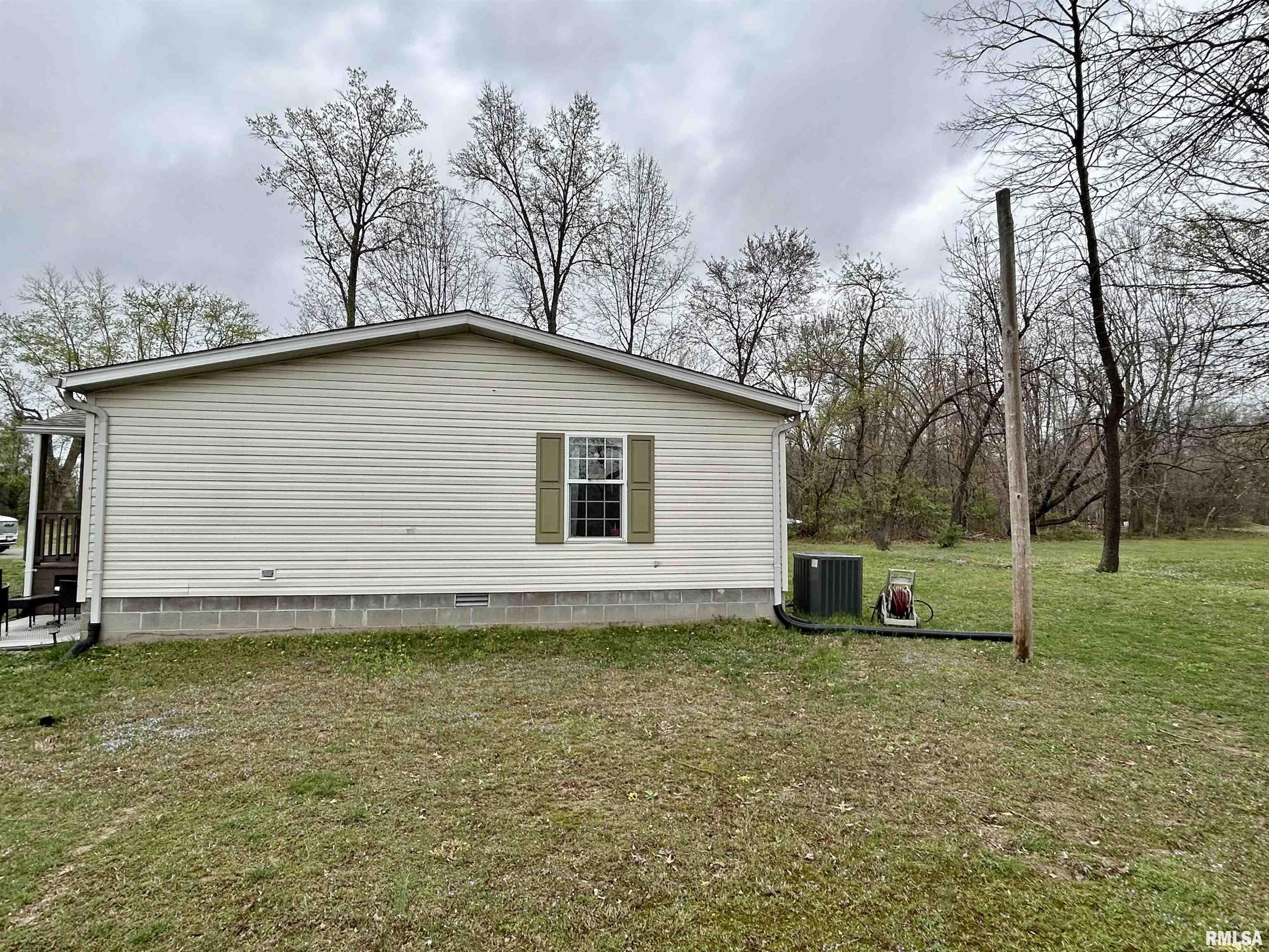 504 Laclede Avenue, Carterville, Illinois image 35