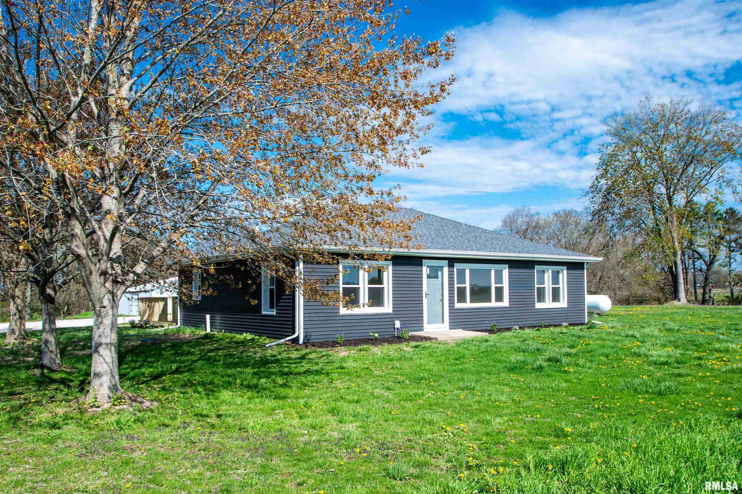 5621 S Martin Weber Road, Glasford, Illinois image 4