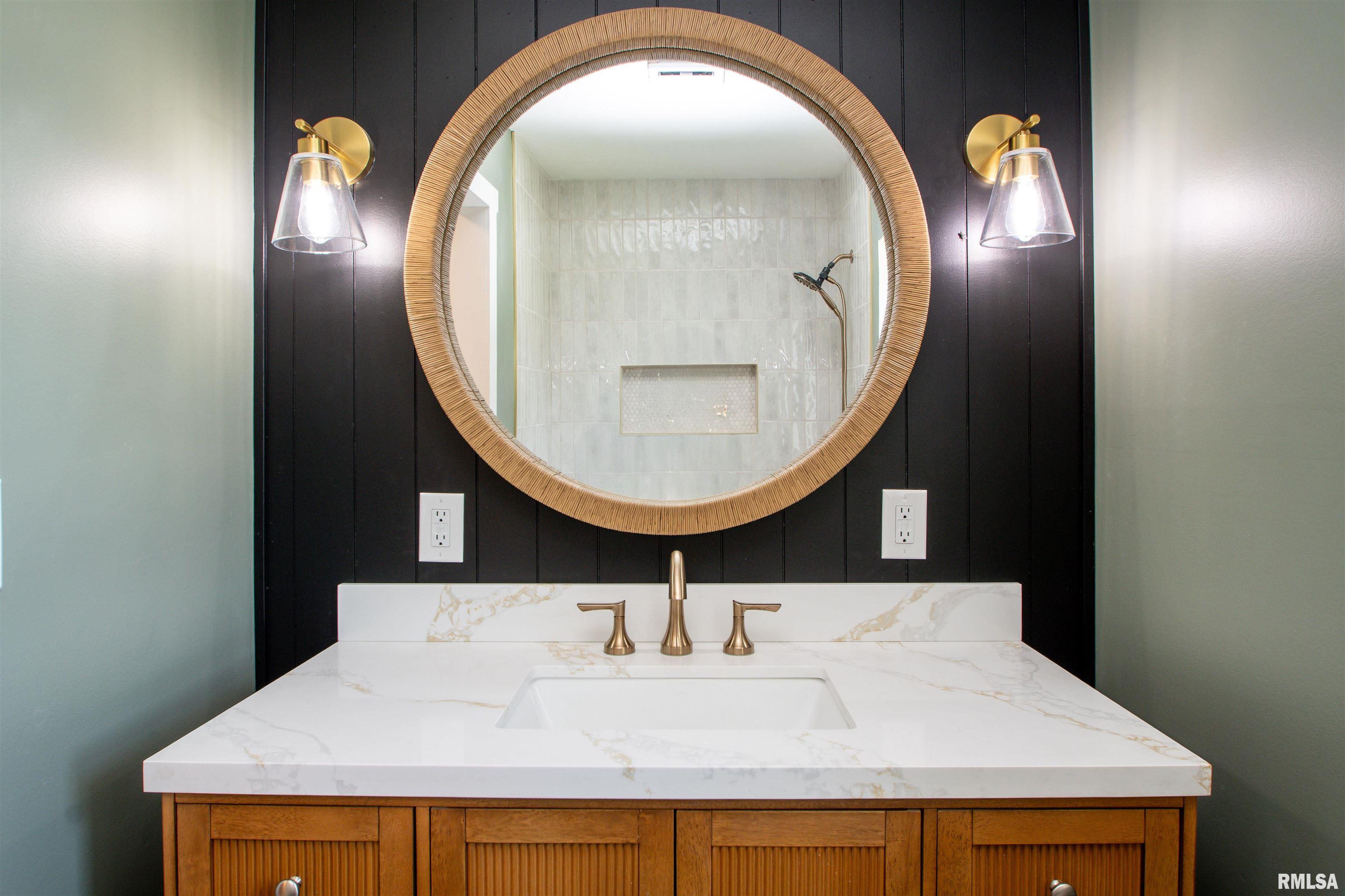 5621 S Martin Weber Road, Glasford, Illinois image 48
