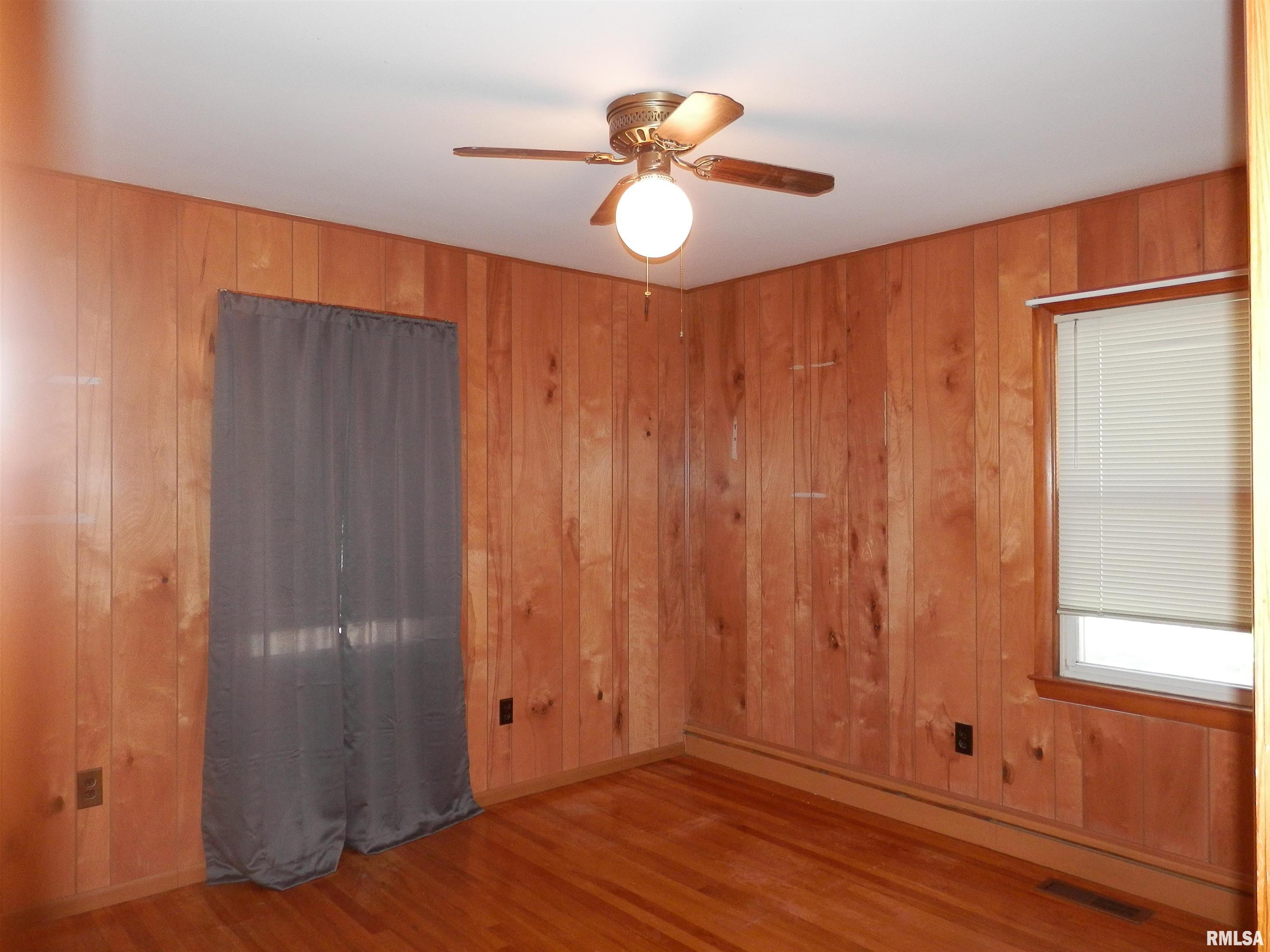 515 Franklin Avenue, Galesburg, Illinois image 19