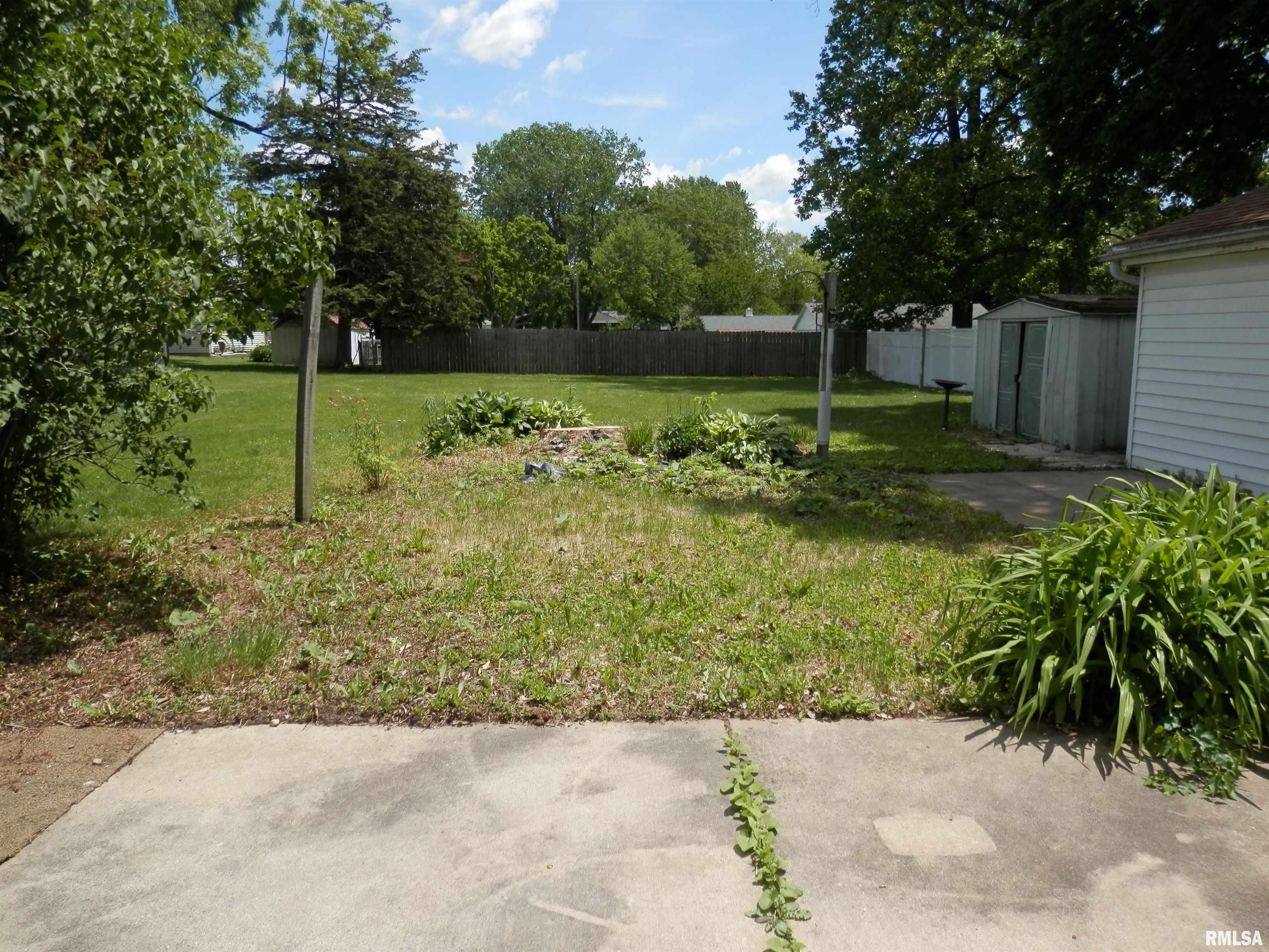 515 Franklin Avenue, Galesburg, Illinois image 7
