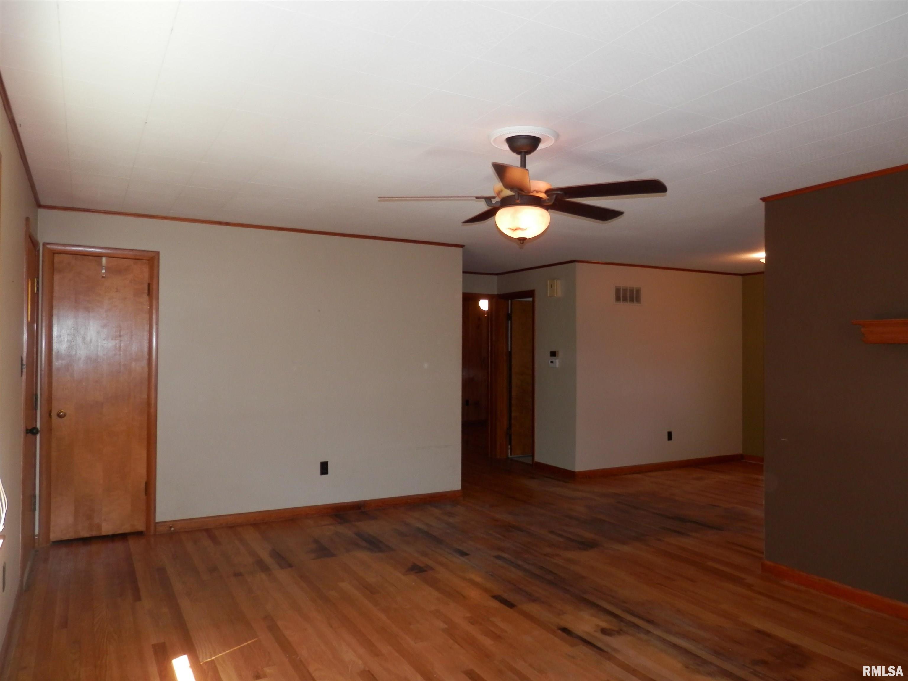 515 Franklin Avenue, Galesburg, Illinois image 10
