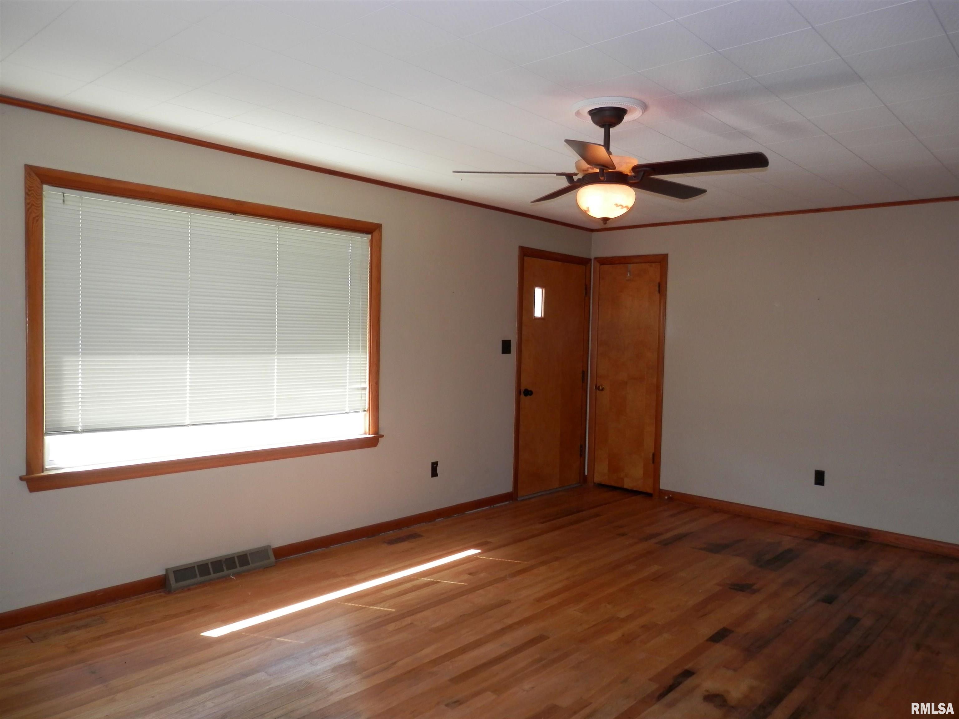 515 Franklin Avenue, Galesburg, Illinois image 11