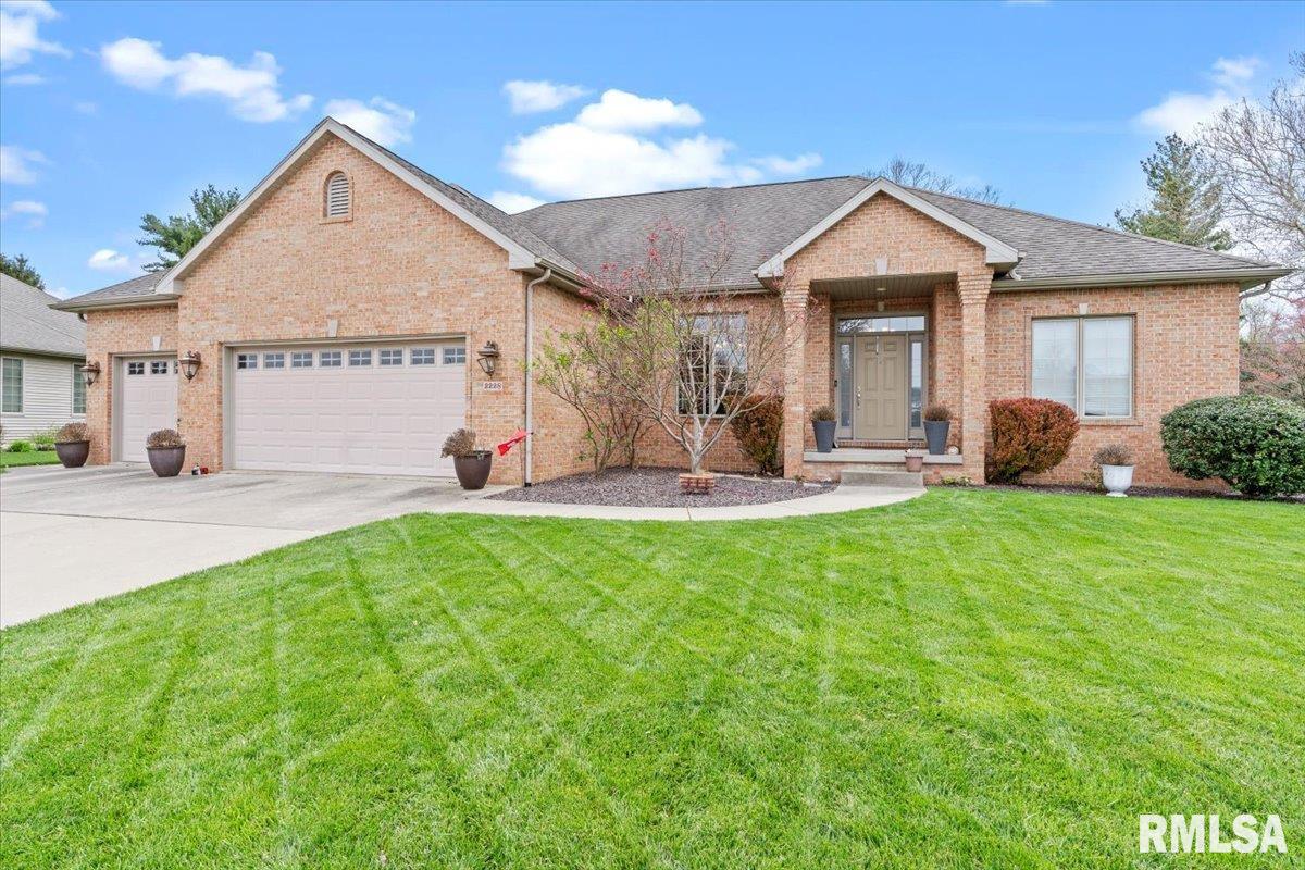 2228 W Laurel Street, Springfield, Illinois image 1