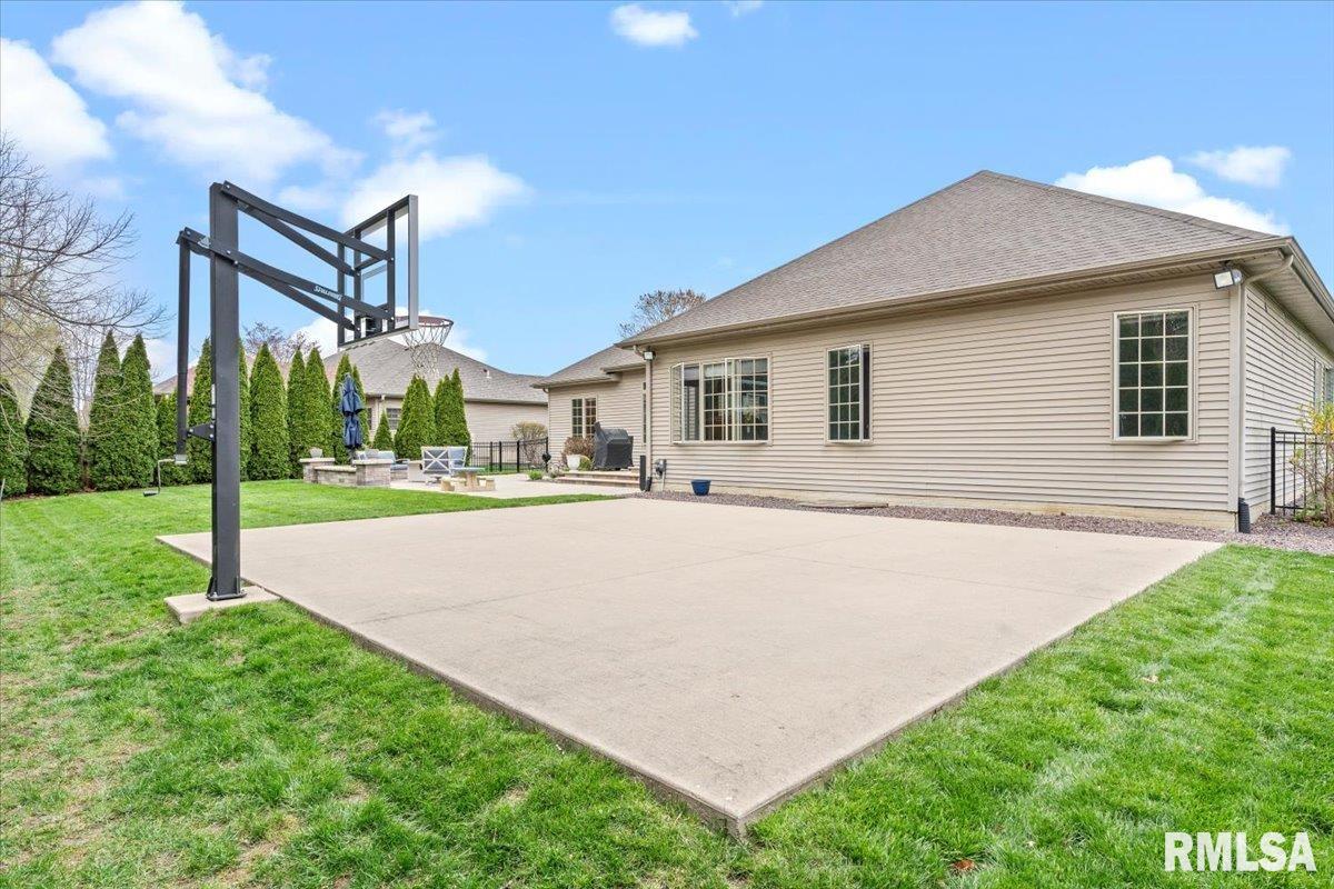 2228 W Laurel Street, Springfield, Illinois image 45