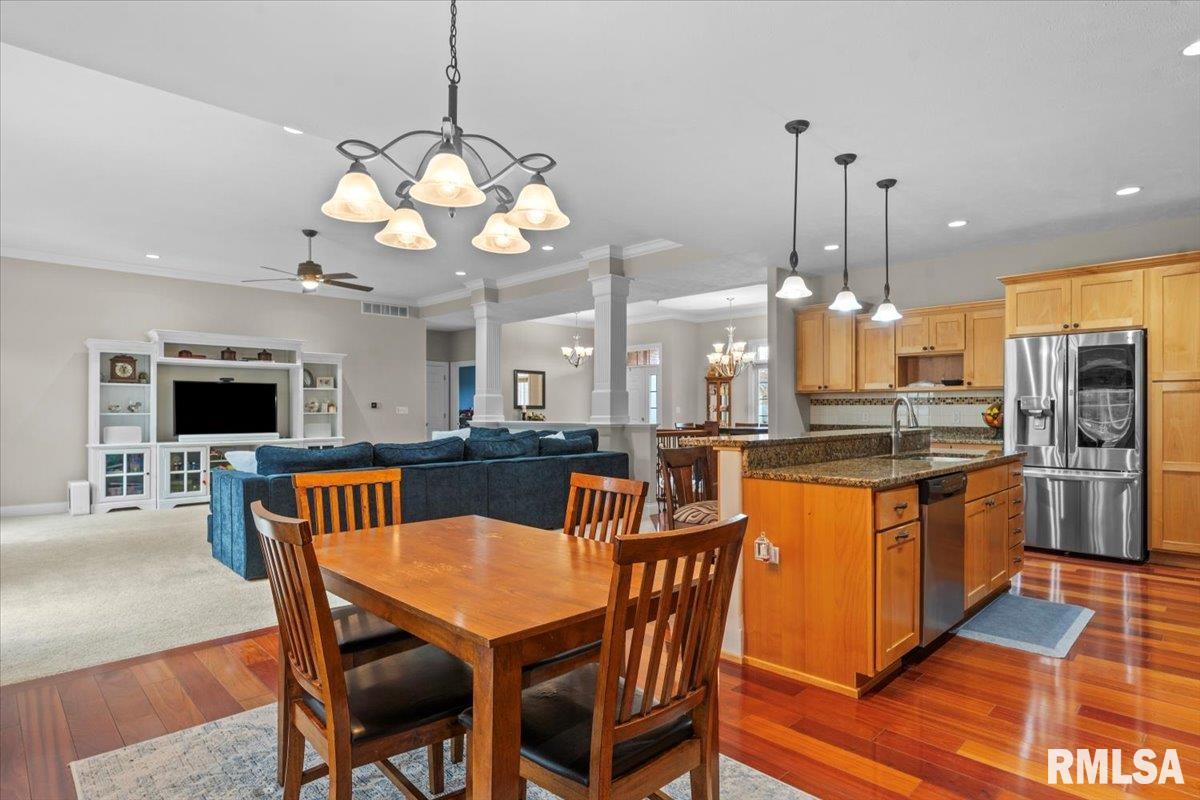2228 W Laurel Street, Springfield, Illinois image 13