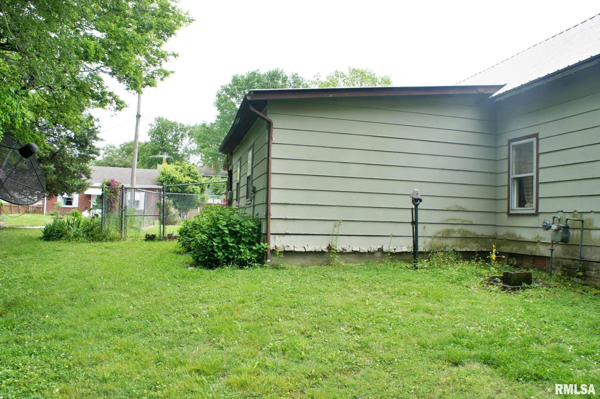 207 Butler Street, Metropolis, Illinois image 20