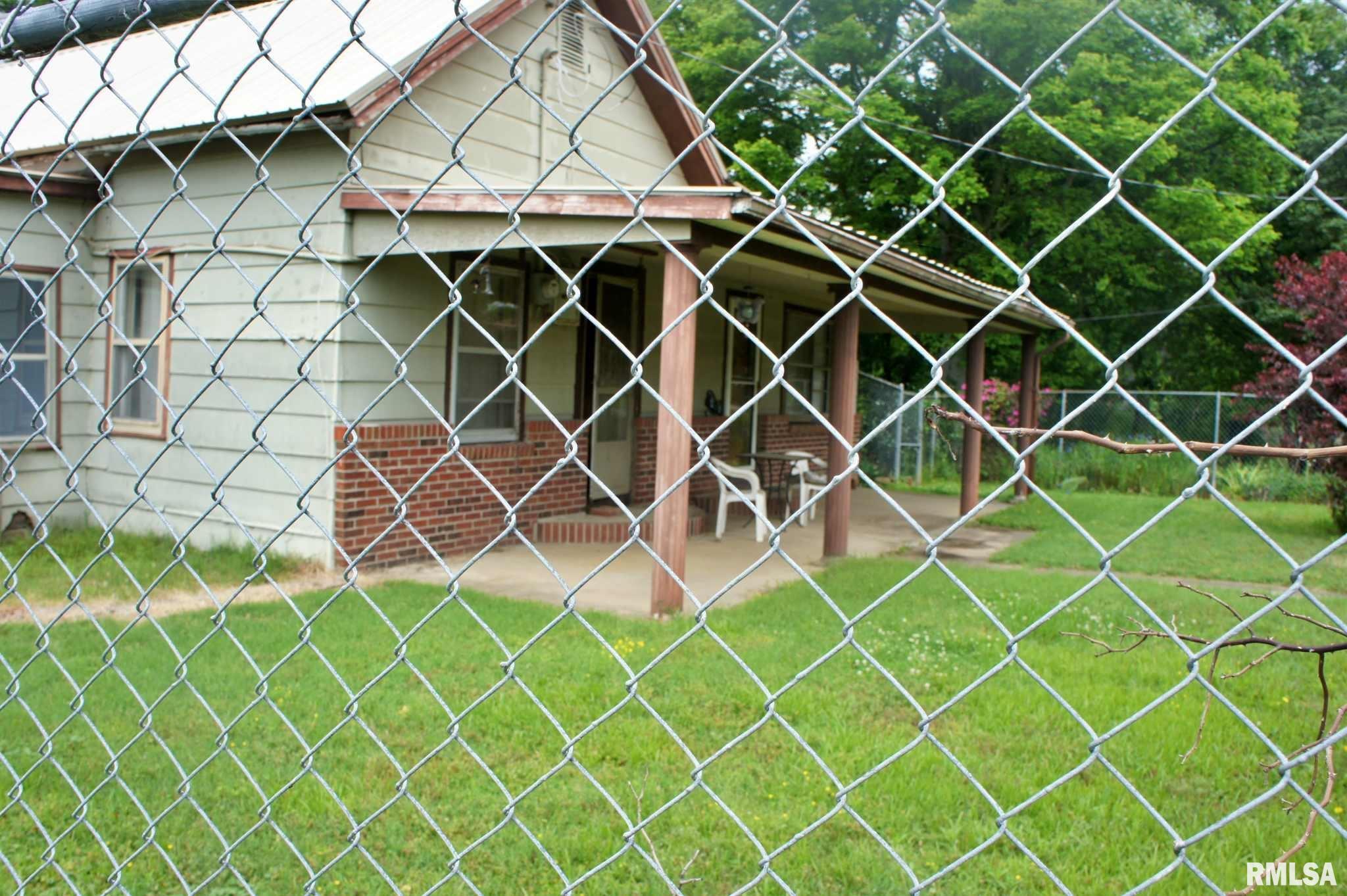 207 Butler Street, Metropolis, Illinois image 21