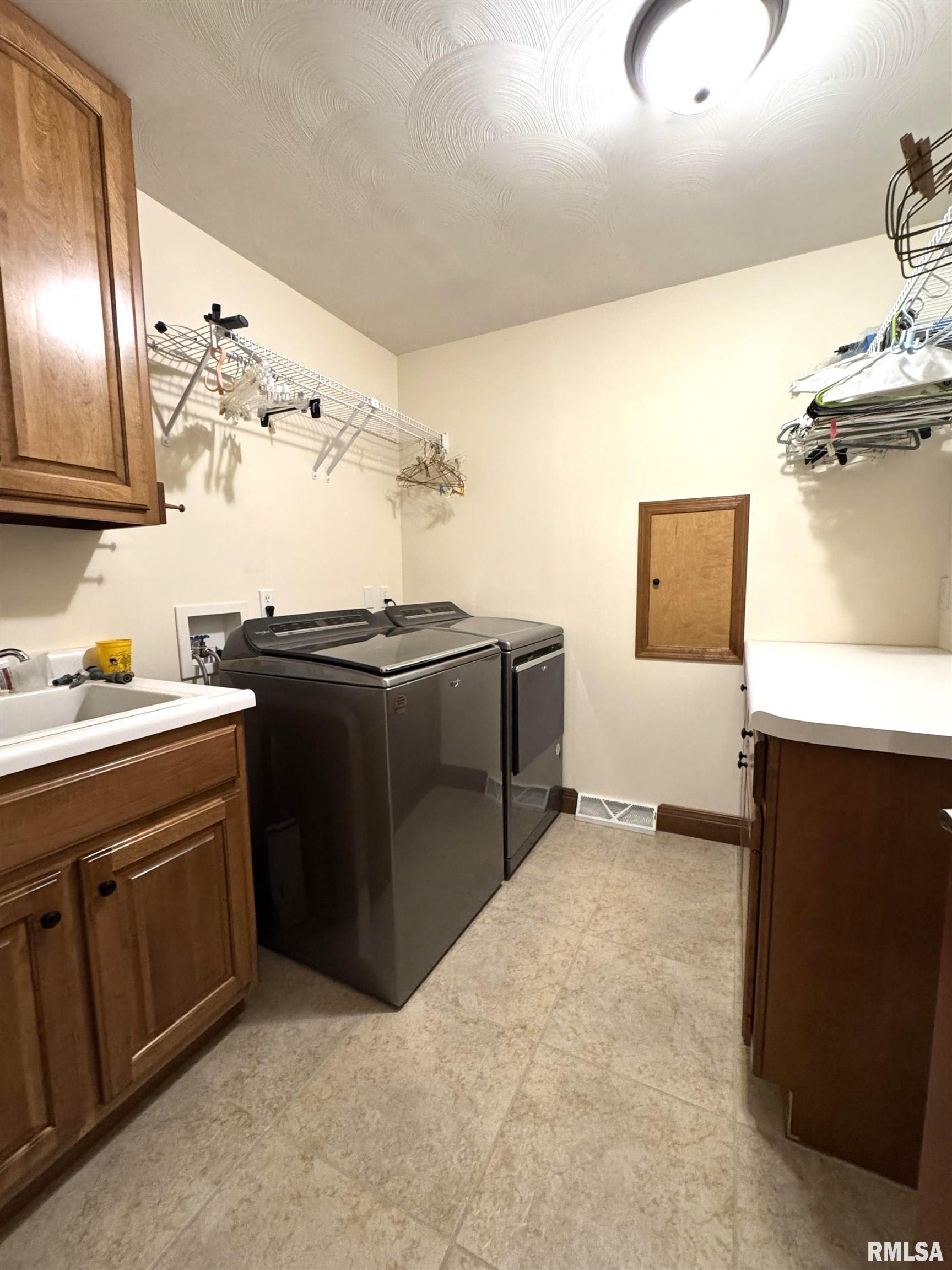 14 Abbey Court, Chatham, Illinois image 26