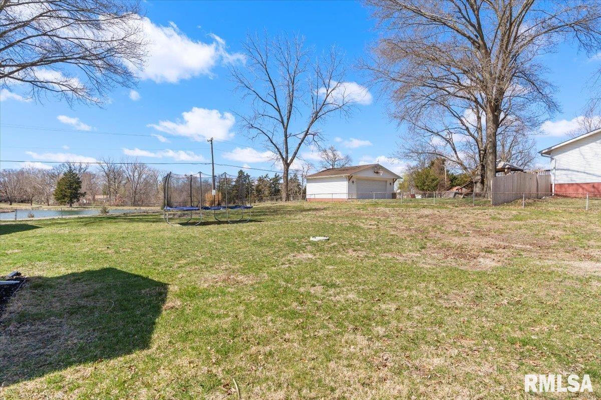 1 Holiday Lane, Riverton, Illinois image 34