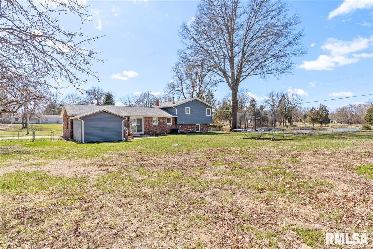 1 Holiday Lane, Riverton, Illinois image 35
