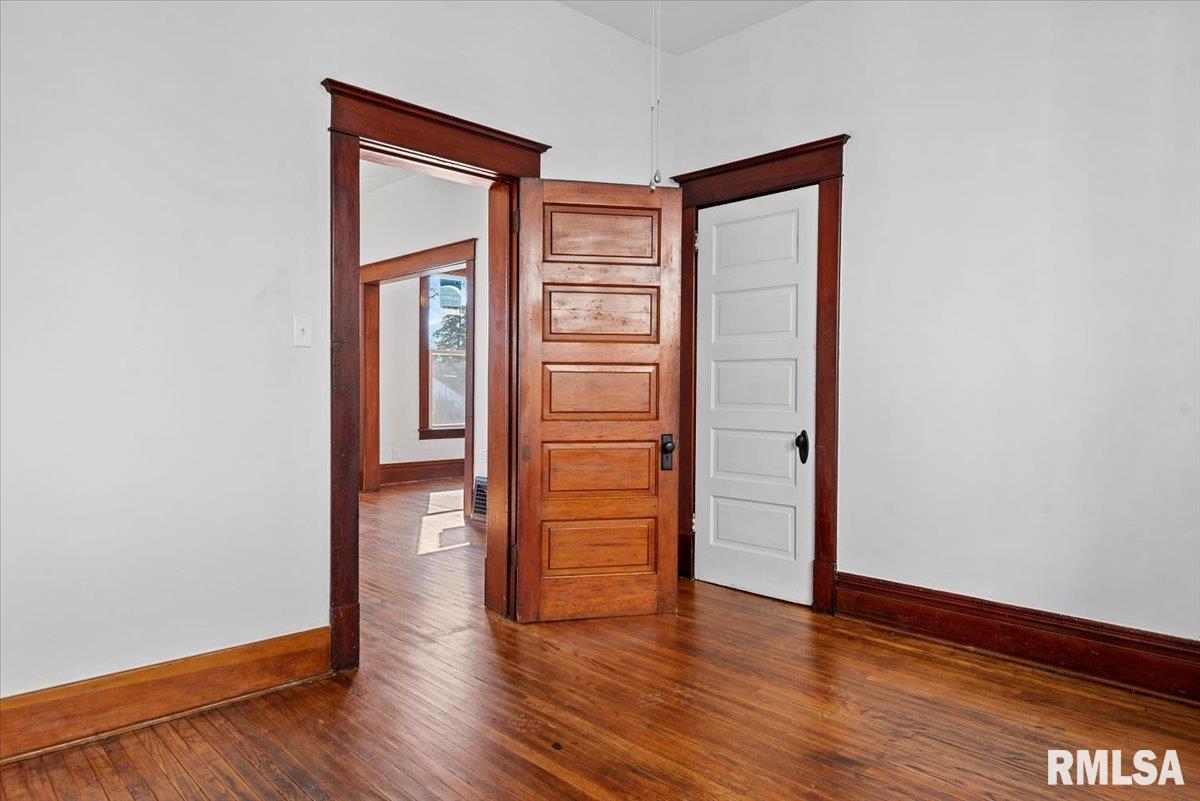 309 7th Street, Lincoln, Illinois image 20