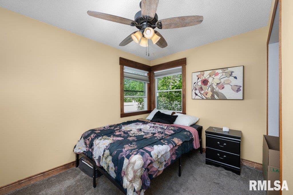 836 Grant Street, Bettendorf, Iowa image 13