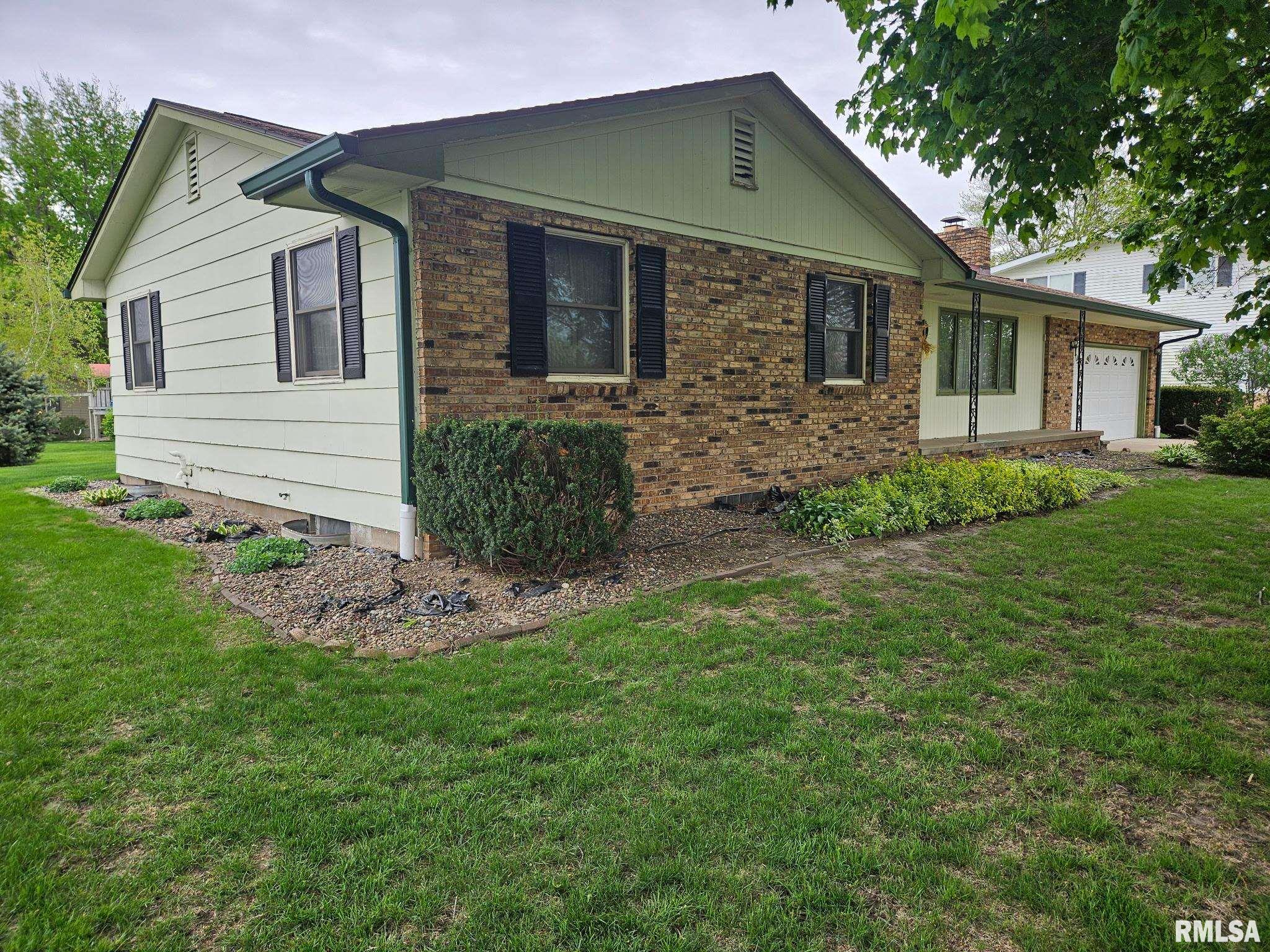 1523 7th Street, Orion, Illinois image 7