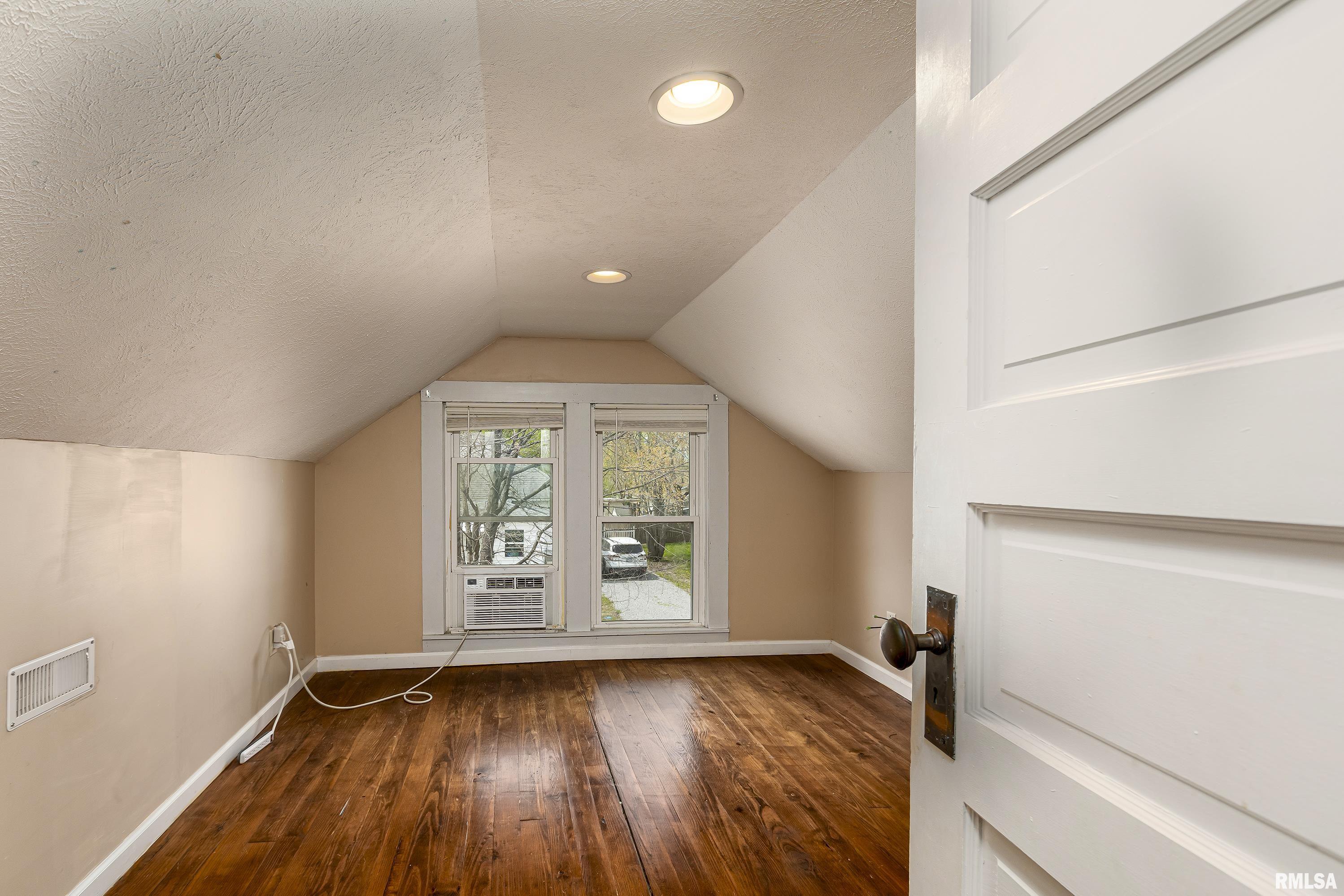 607 N Mclaren Street, Marion, Illinois image 22