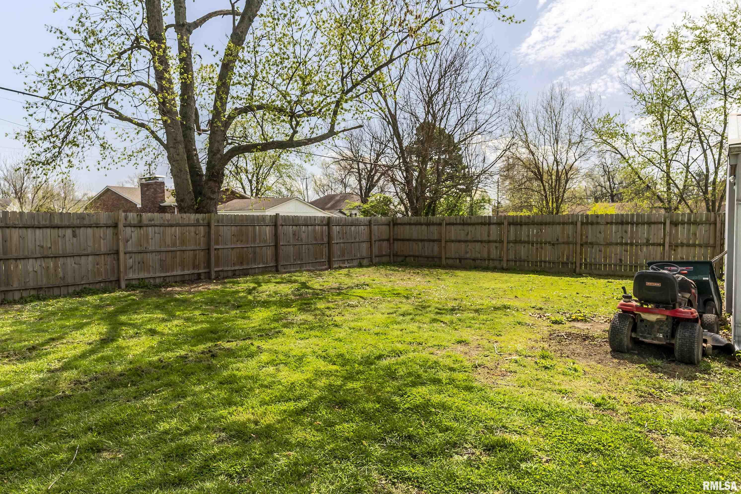 607 N Mclaren Street, Marion, Illinois image 28