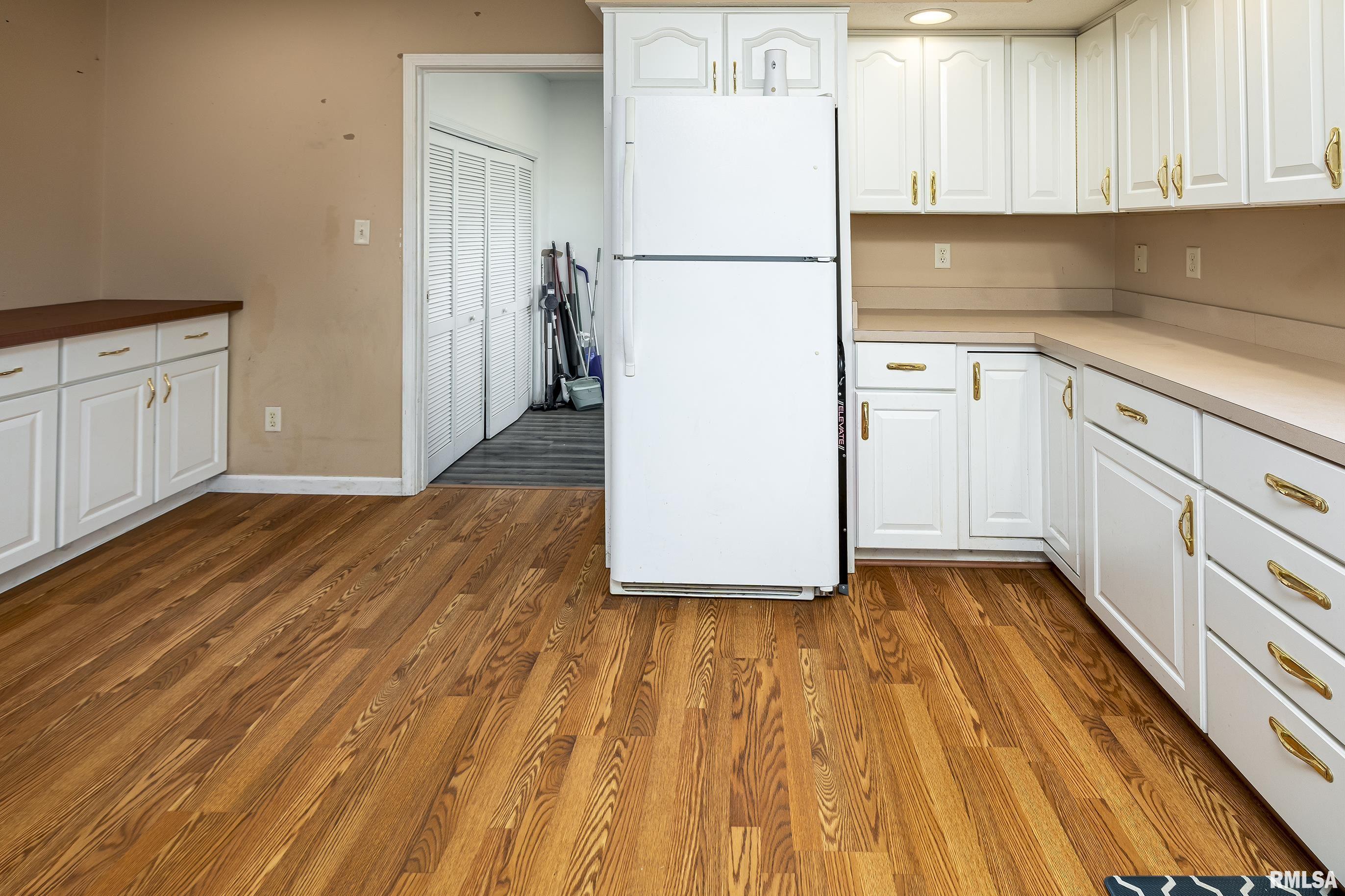 607 N Mclaren Street, Marion, Illinois image 12