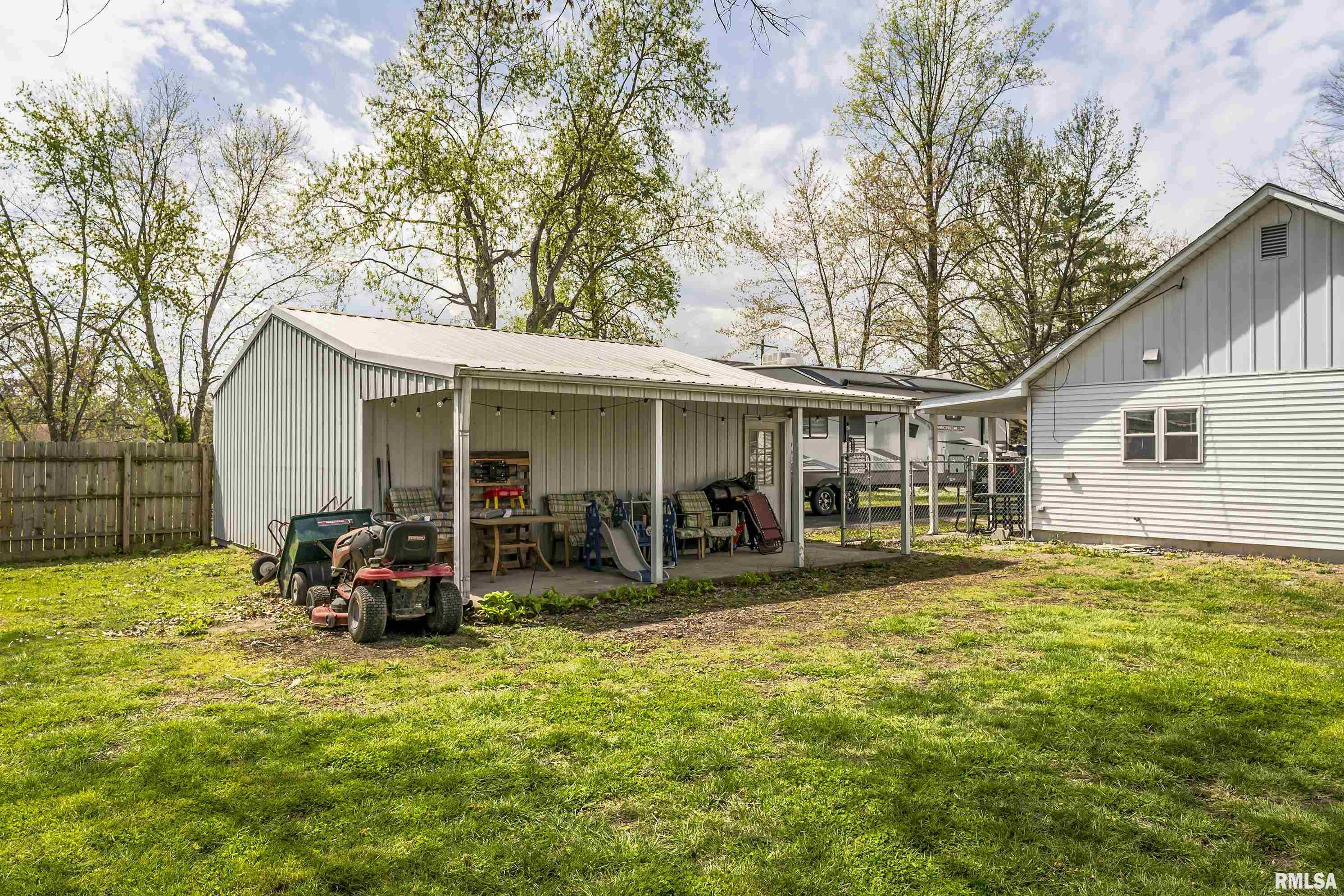 607 N Mclaren Street, Marion, Illinois image 27