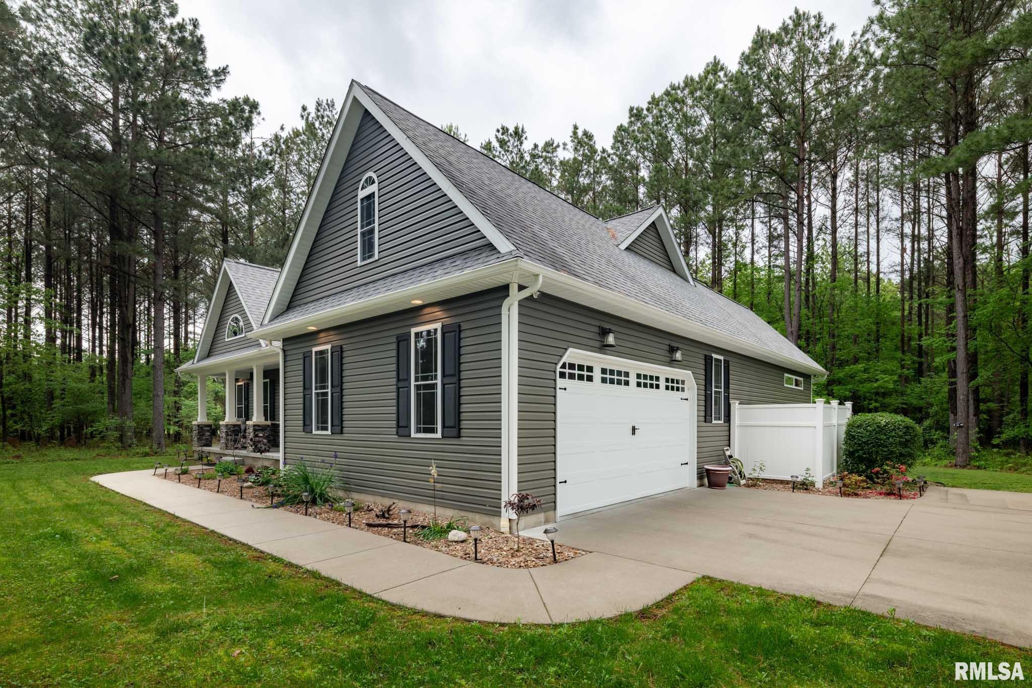 3972 Baptist Camp Road, Carterville, Illinois image 3