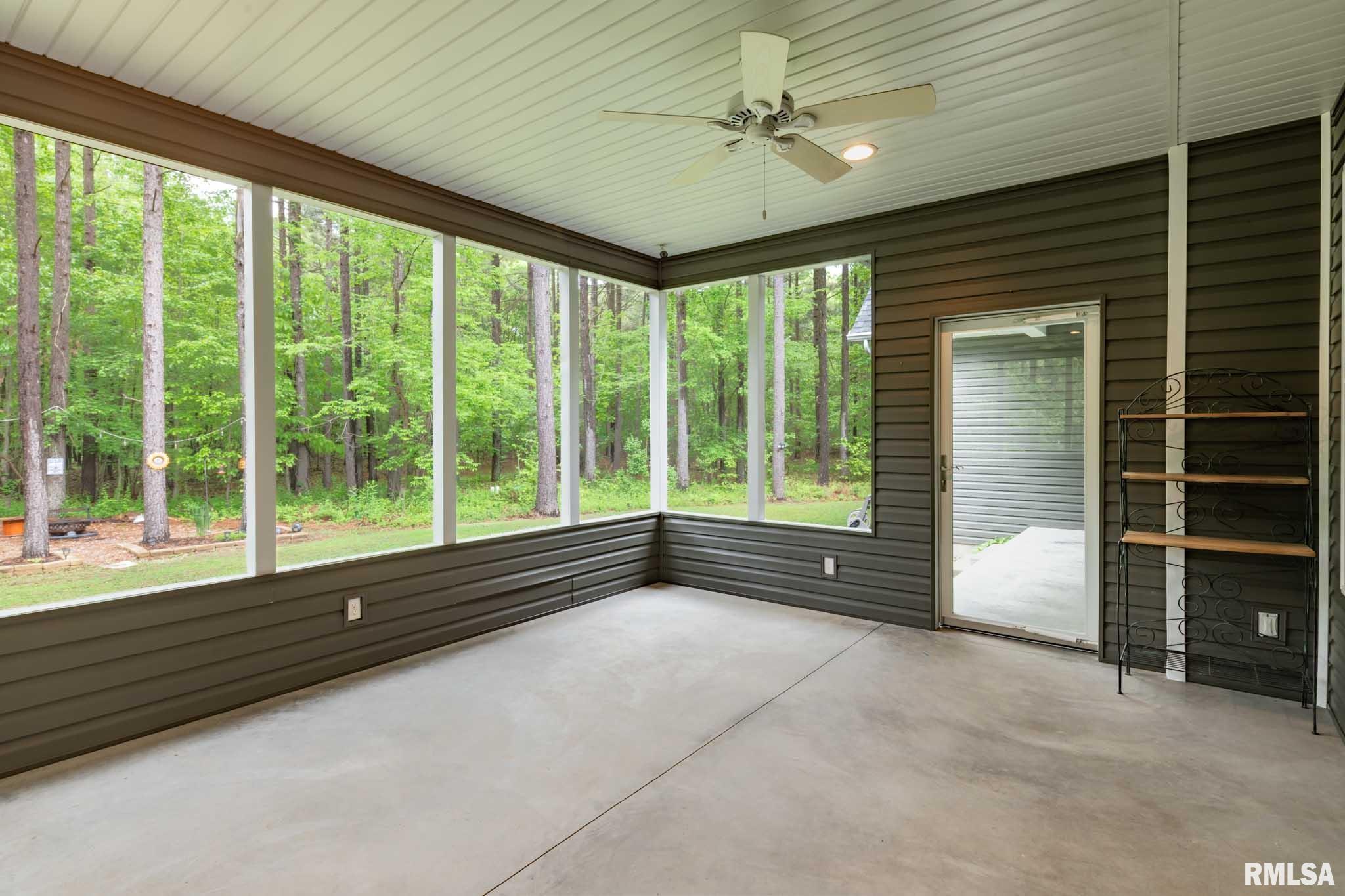 3972 Baptist Camp Road, Carterville, Illinois image 27