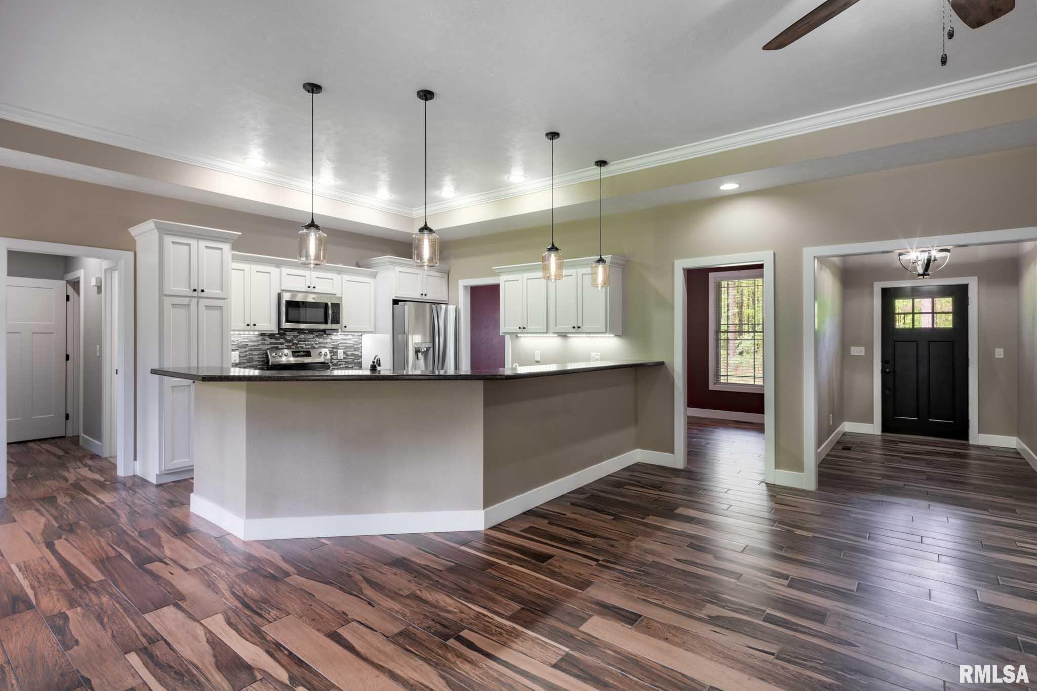 3972 Baptist Camp Road, Carterville, Illinois image 7