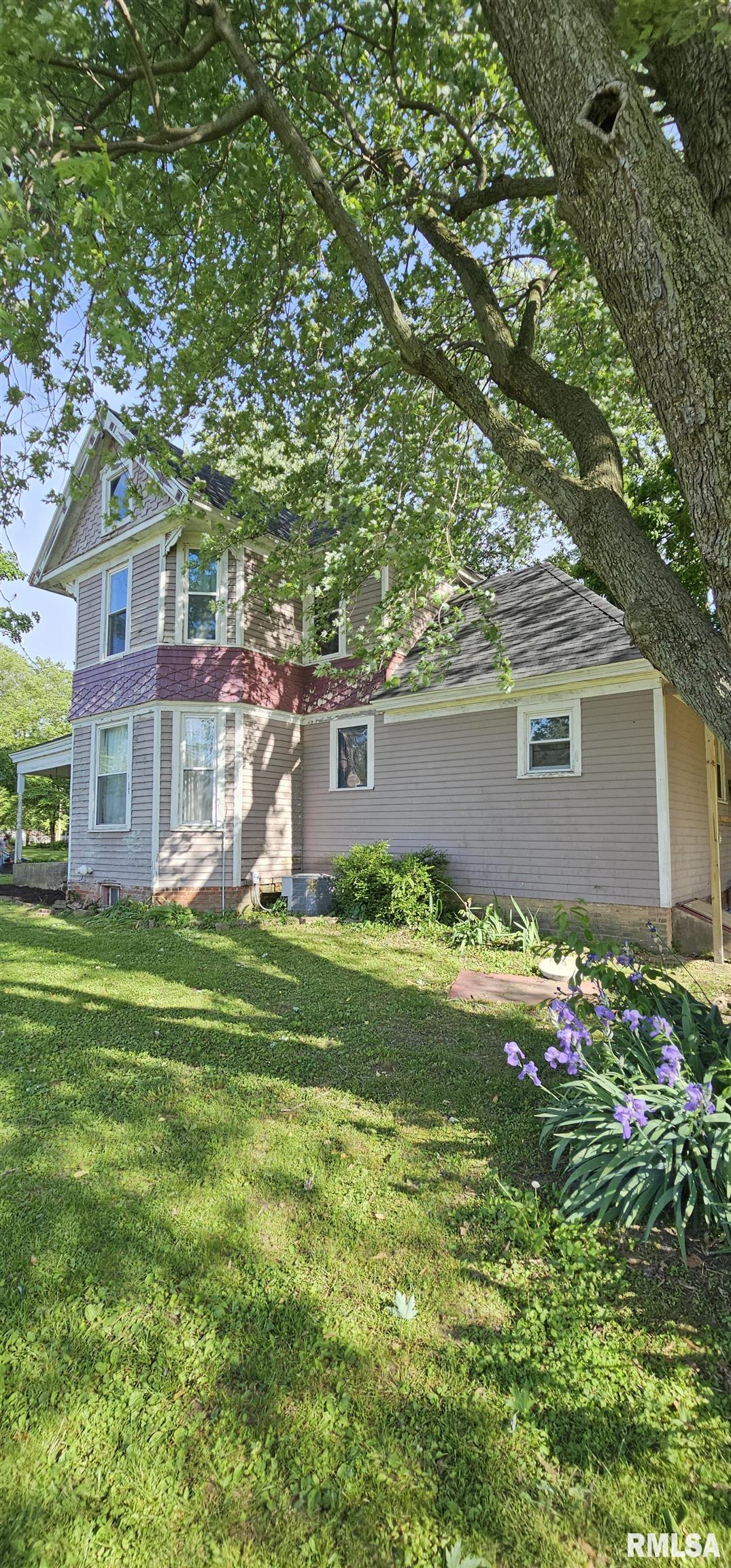 229 N 1st Street, Vandalia, Illinois image 5