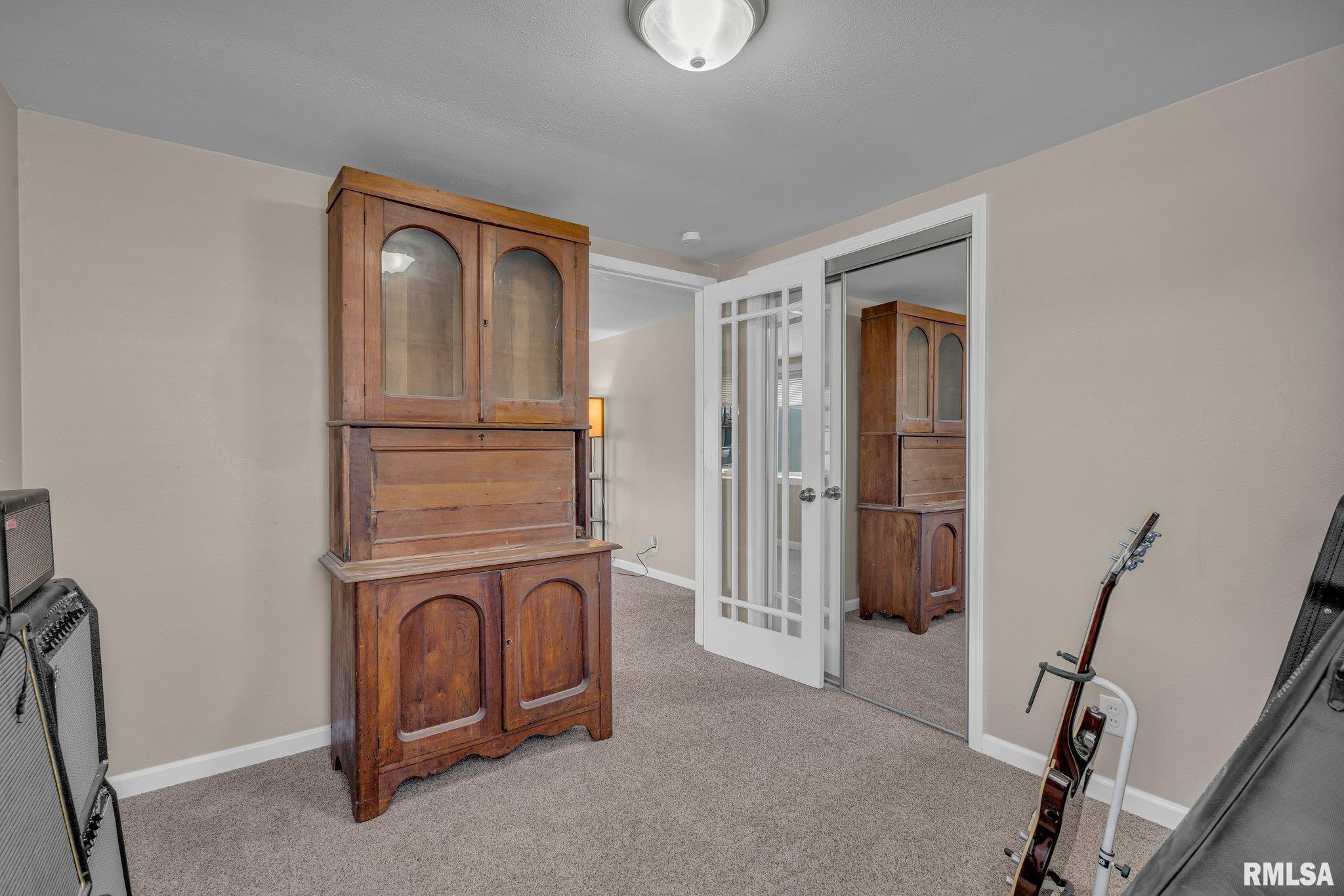 2404 8th Street, Silvis, Illinois image 13