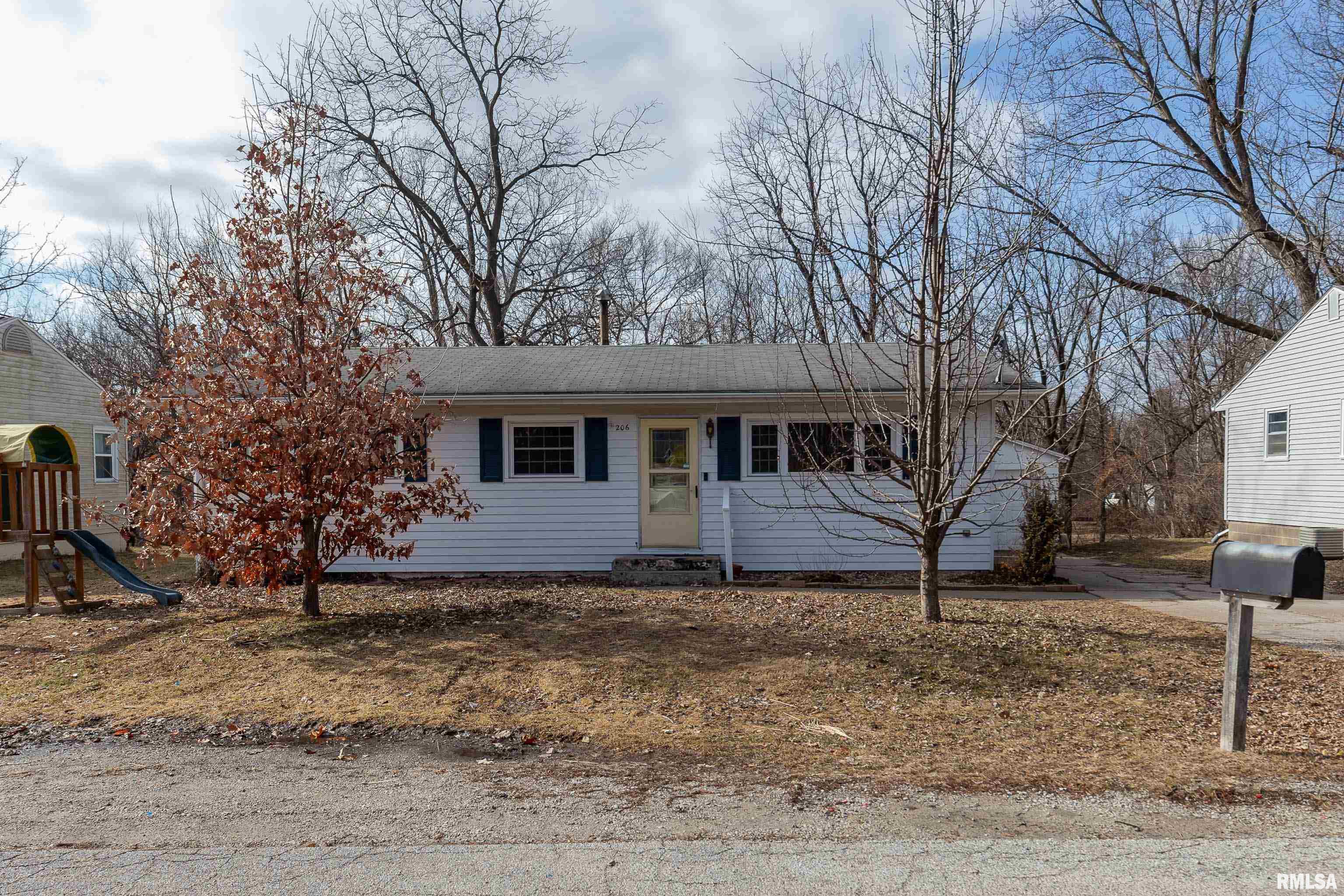 206 Cliff Drive, Silvis, Illinois image 1