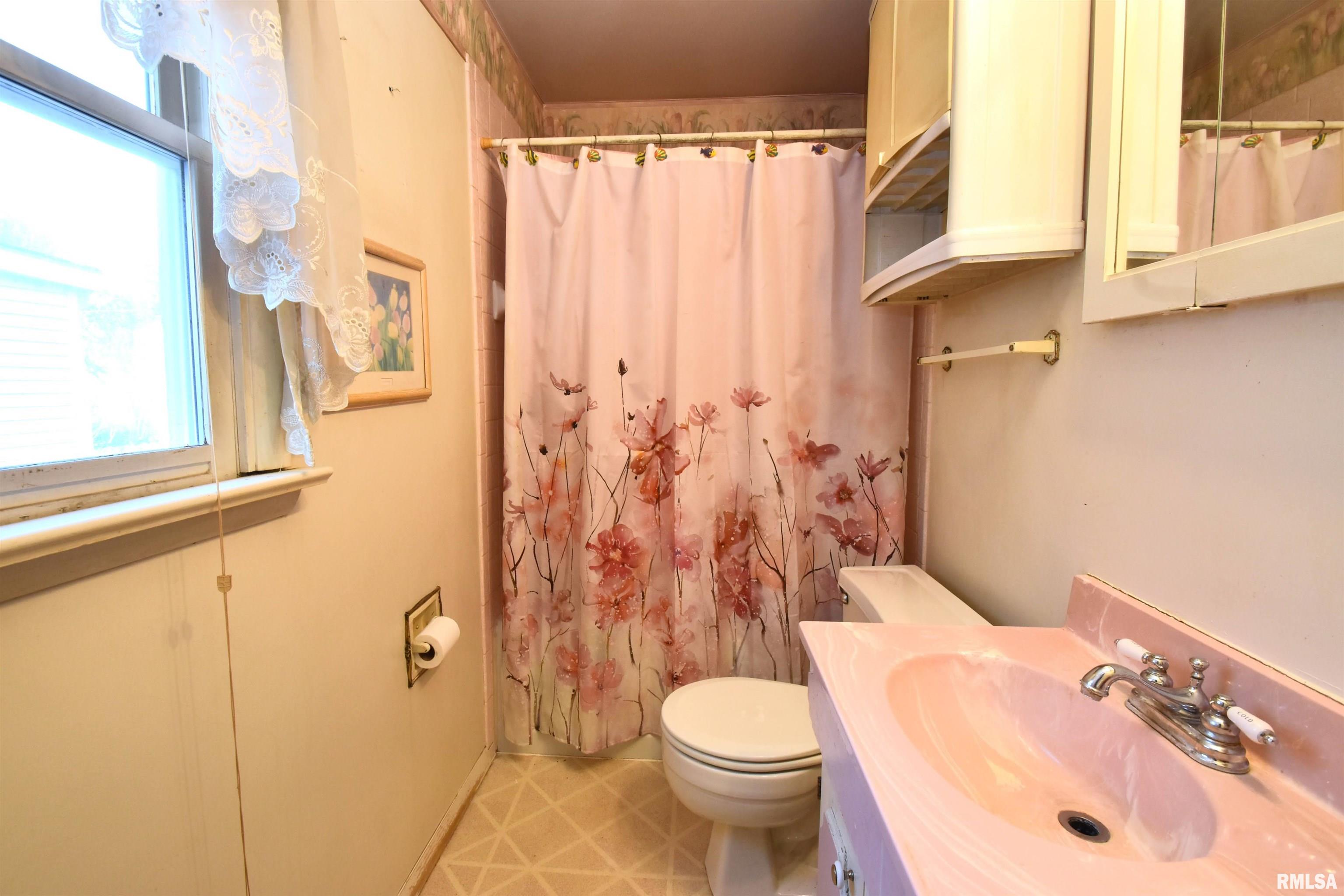 2204 N Atlantic Avenue, Peoria, Illinois image 12