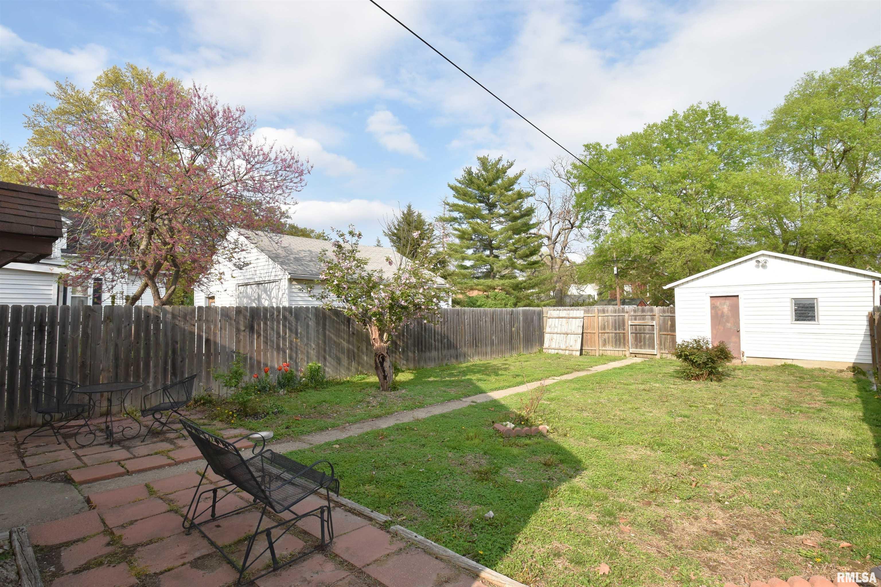 2204 N Atlantic Avenue, Peoria, Illinois image 14