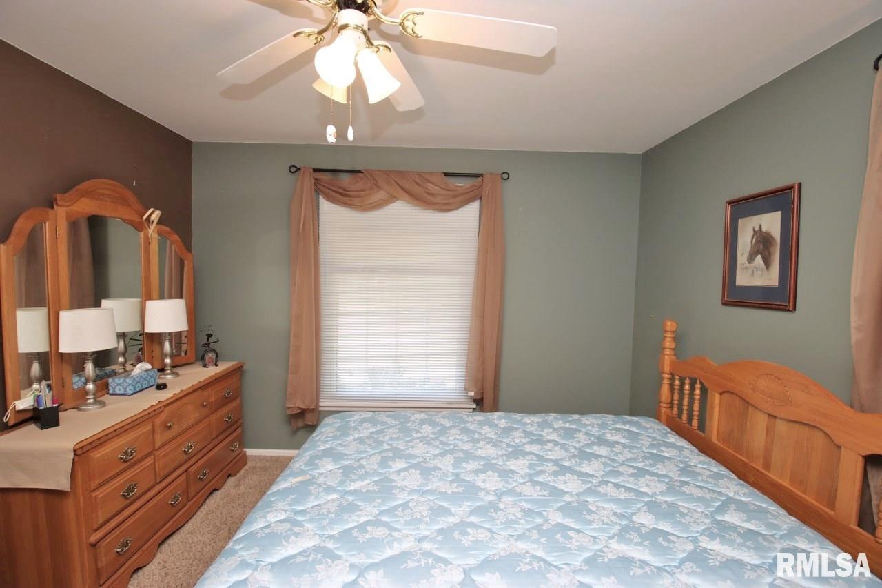 2 Gale Court, Pekin, Illinois image 36