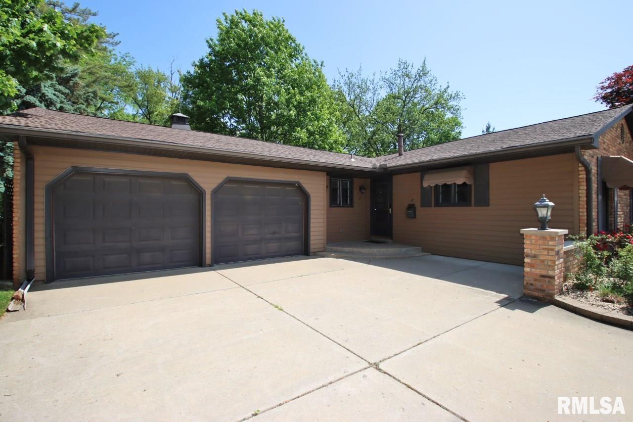 2 Gale Court, Pekin, Illinois image 4