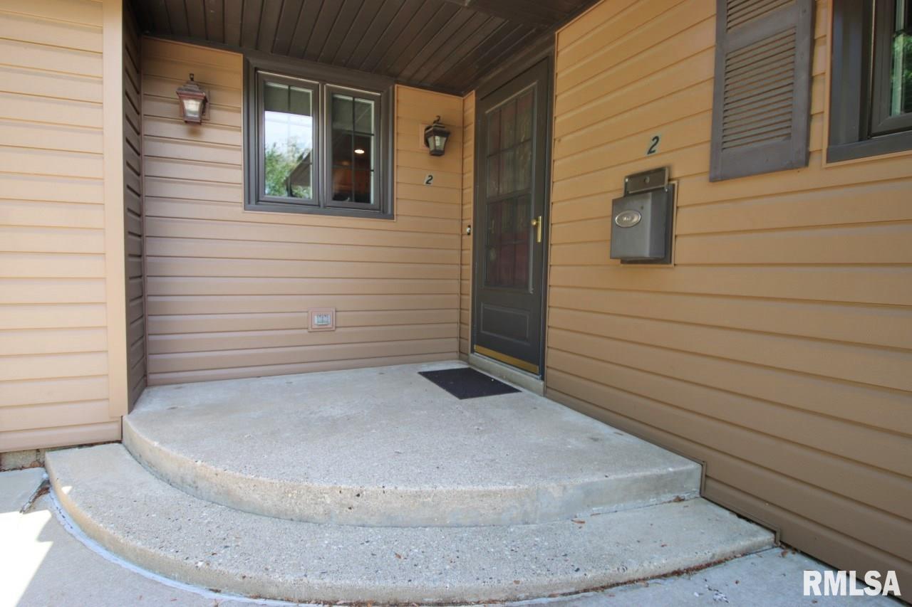 2 Gale Court, Pekin, Illinois image 5