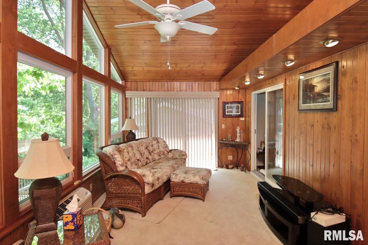 2 Gale Court, Pekin, Illinois image 25
