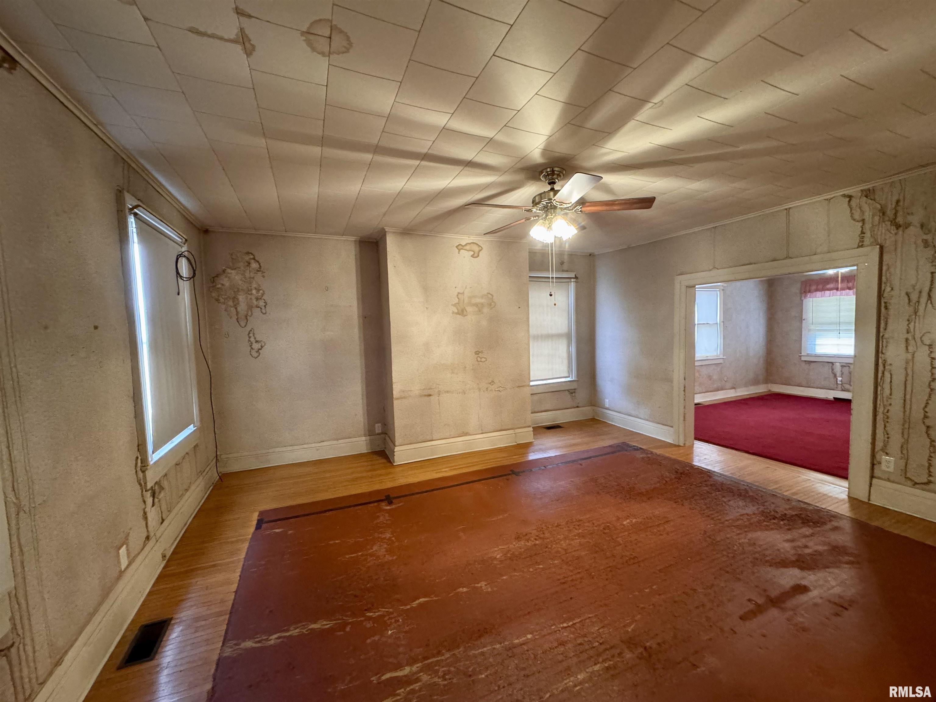 727 E Jackson Street, Macomb, Illinois image 3