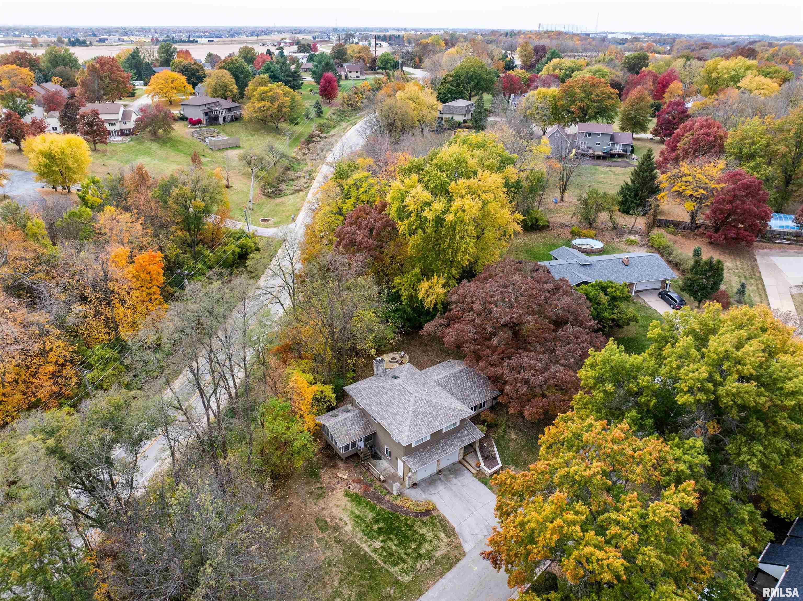 1 Brown Court, Bettendorf, Iowa image 33