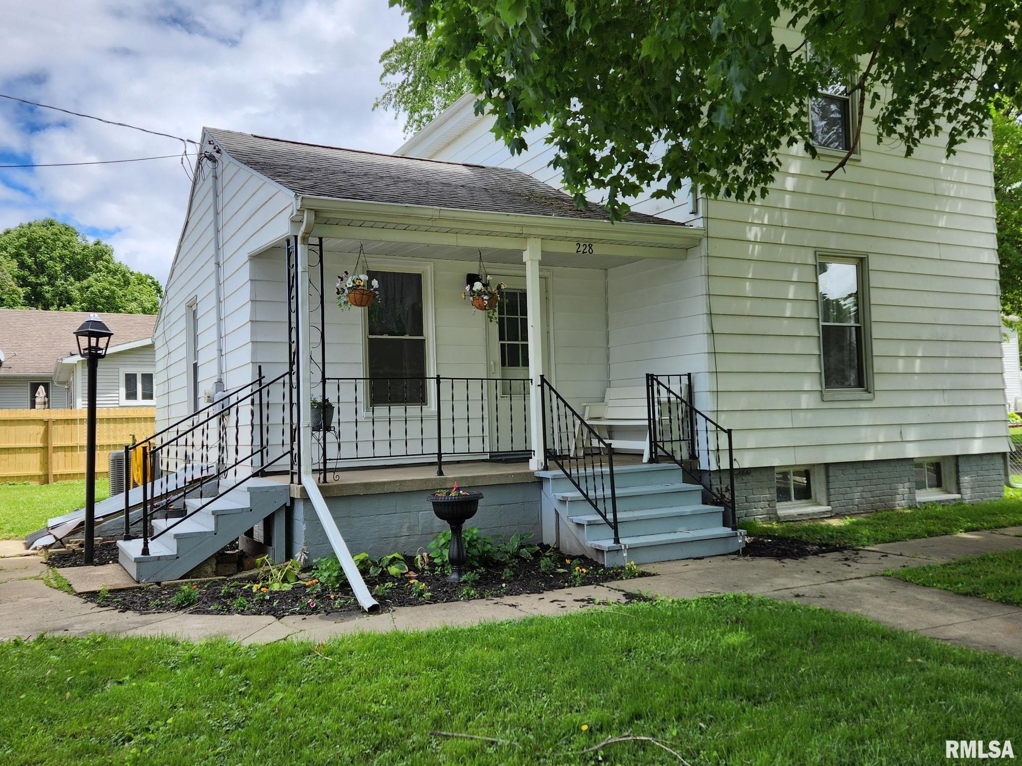 228 4th Street, Lincoln, Illinois image 31