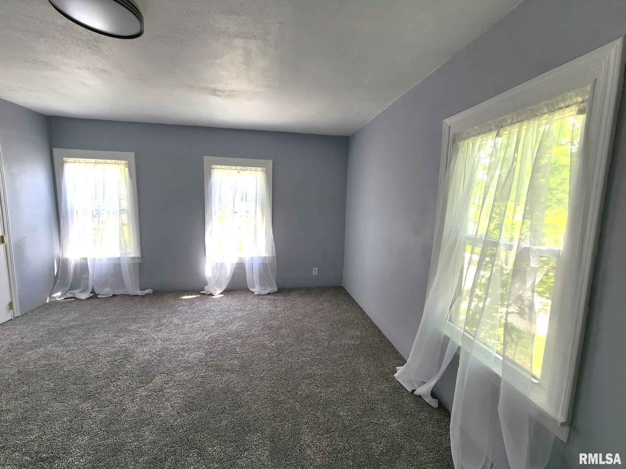228 4th Street, Lincoln, Illinois image 22