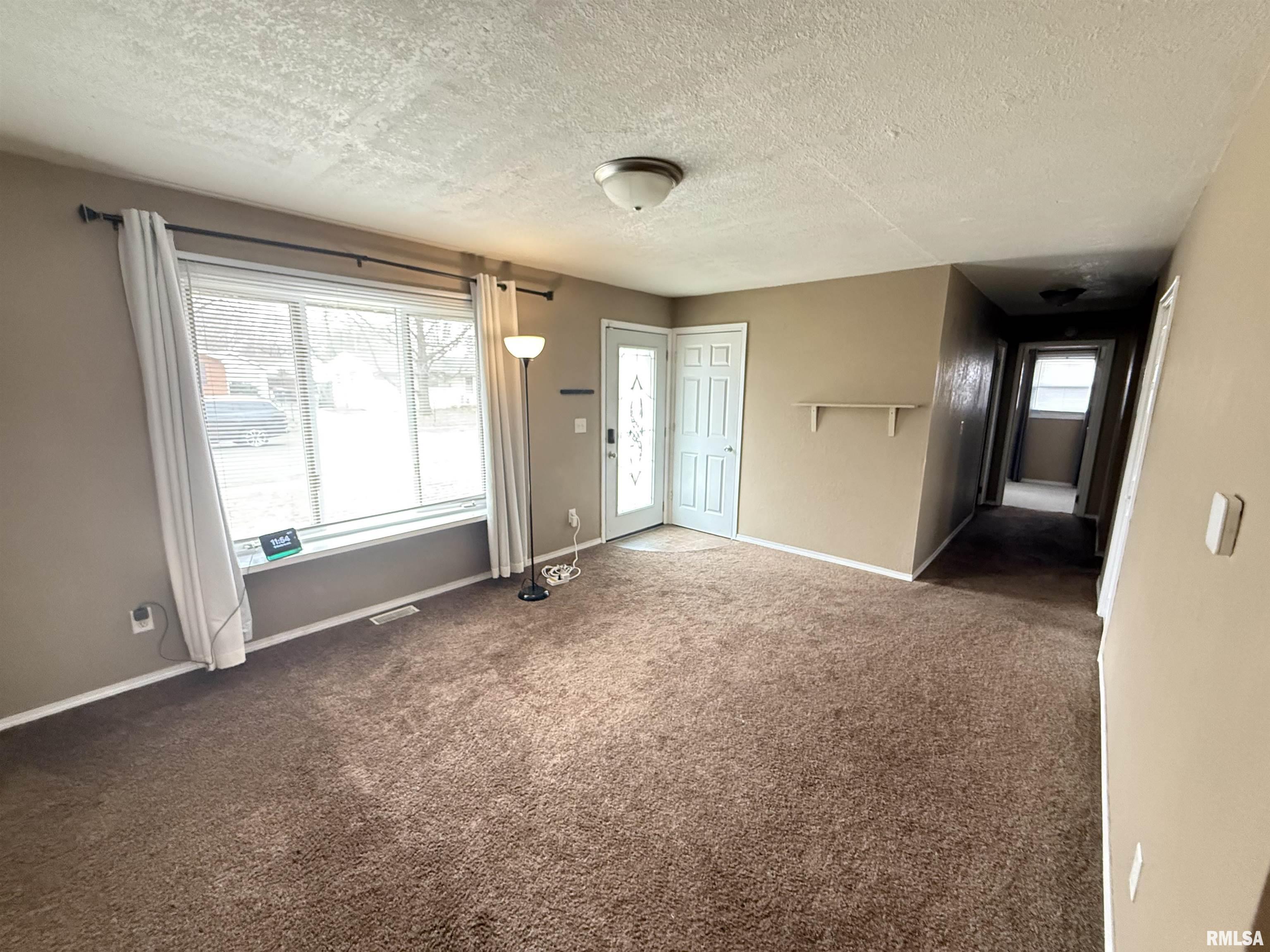 420 Sherwood Drive, Pekin, Illinois image 10