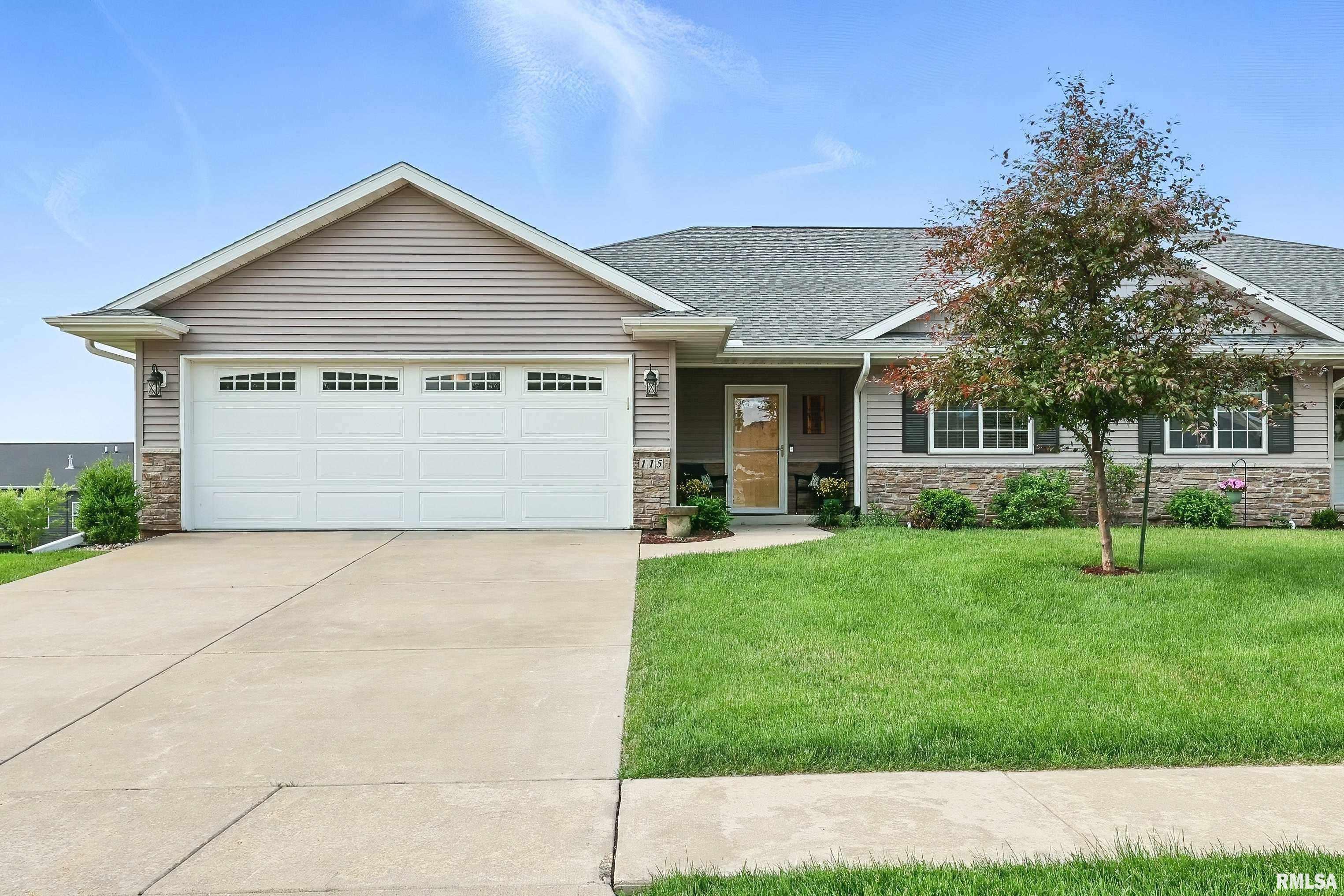 115 W Pinehurst Drive, Eldridge, Iowa image 1
