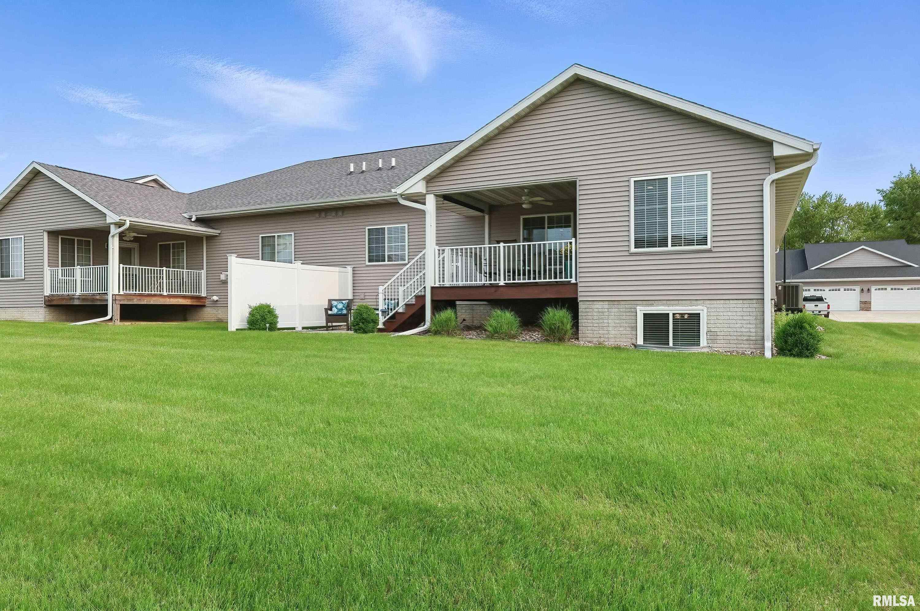 115 W Pinehurst Drive, Eldridge, Iowa image 37