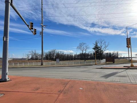 Vacant Land For Sale - 2103 The Hill Avenue<br/> Marion, IL 62959