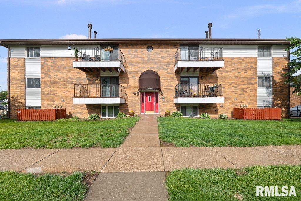 3020 4th Street #9, Moline, Illinois image 1
