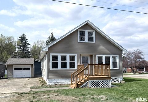 Photo of 604 WALNUT Street, Abingdon, IL 61410 (MLS # CA1042836)