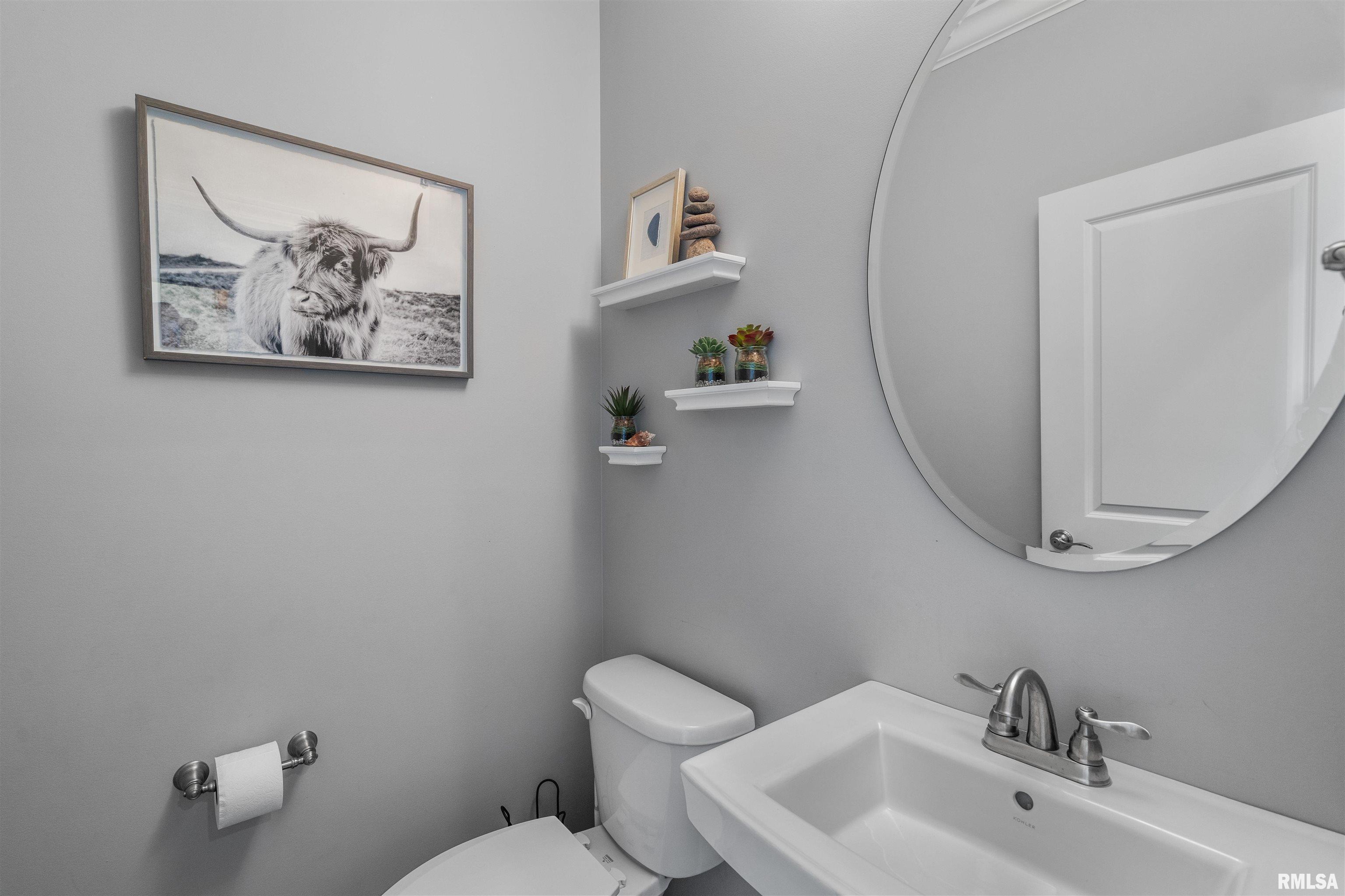 4503 E Slate Creek Drive, Bettendorf, Iowa image 11