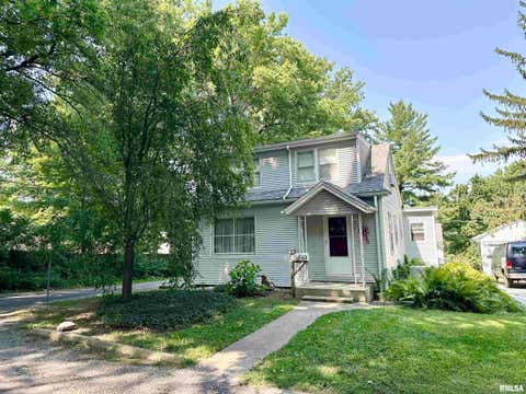 Homes For Sale - 132 Fairview Court<br/> Morgan County, Jacksonville, IL 62650