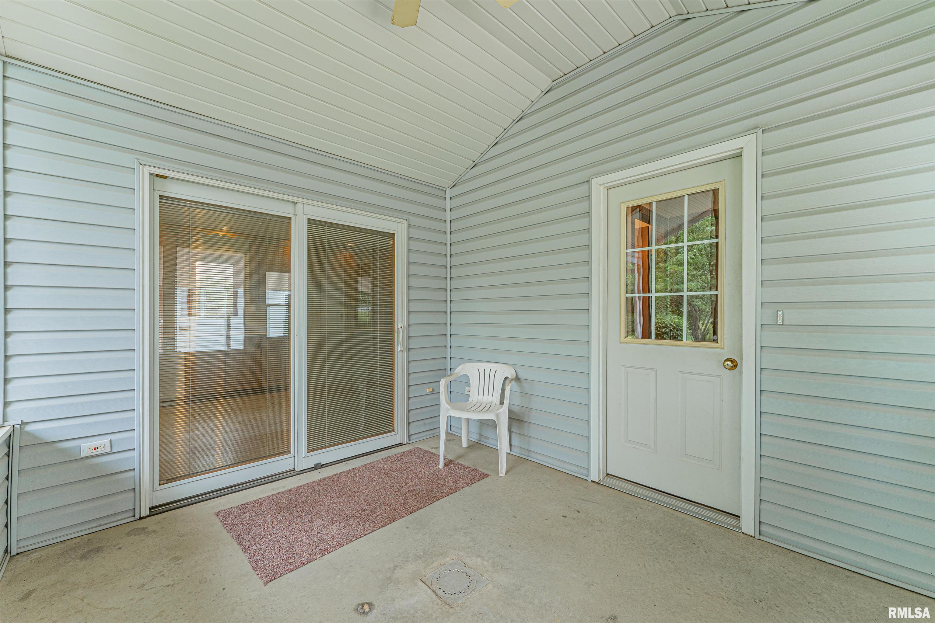 209 Cleveland Avenue, Emden, Illinois image 21