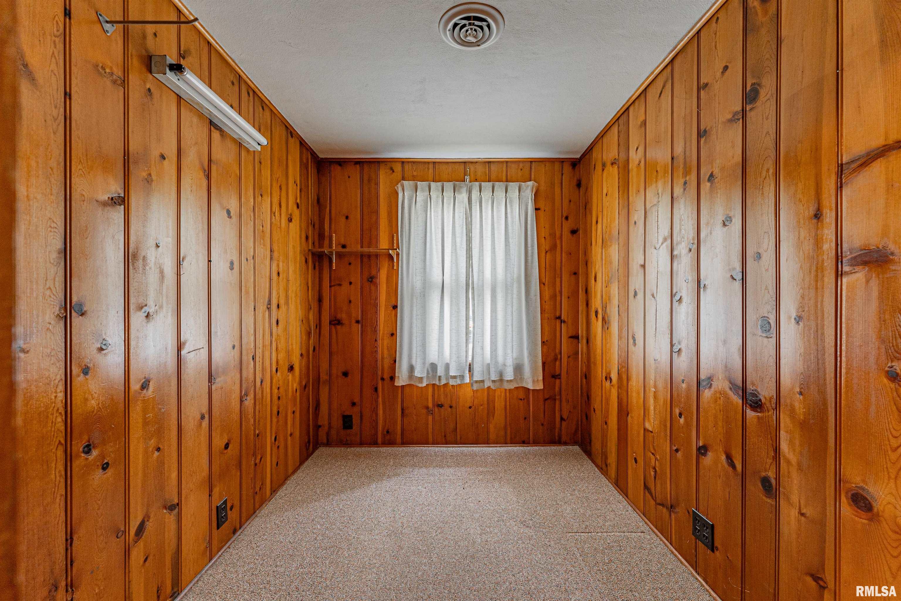 209 Cleveland Avenue, Emden, Illinois image 18
