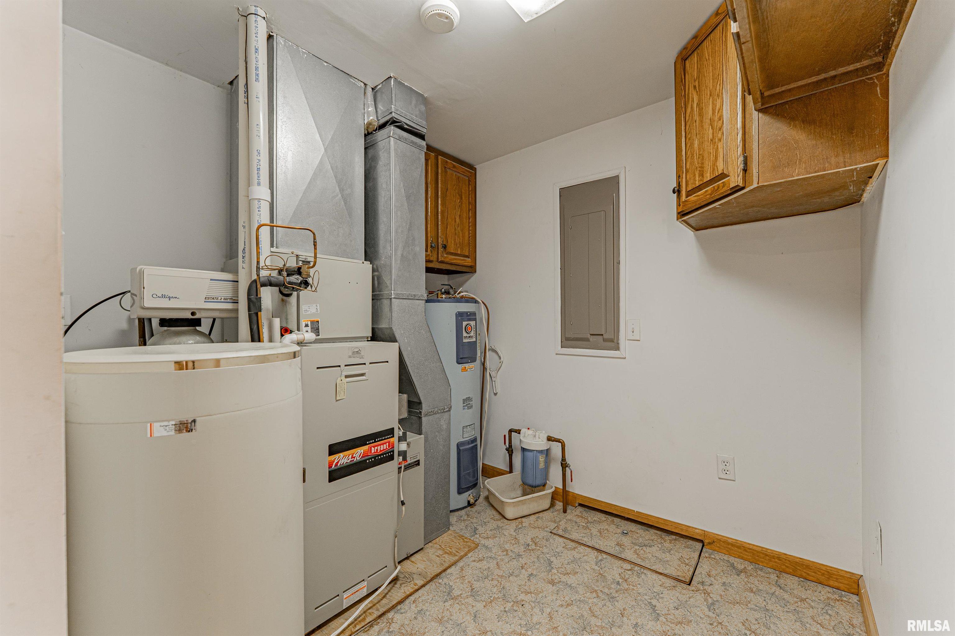 209 Cleveland Avenue, Emden, Illinois image 11